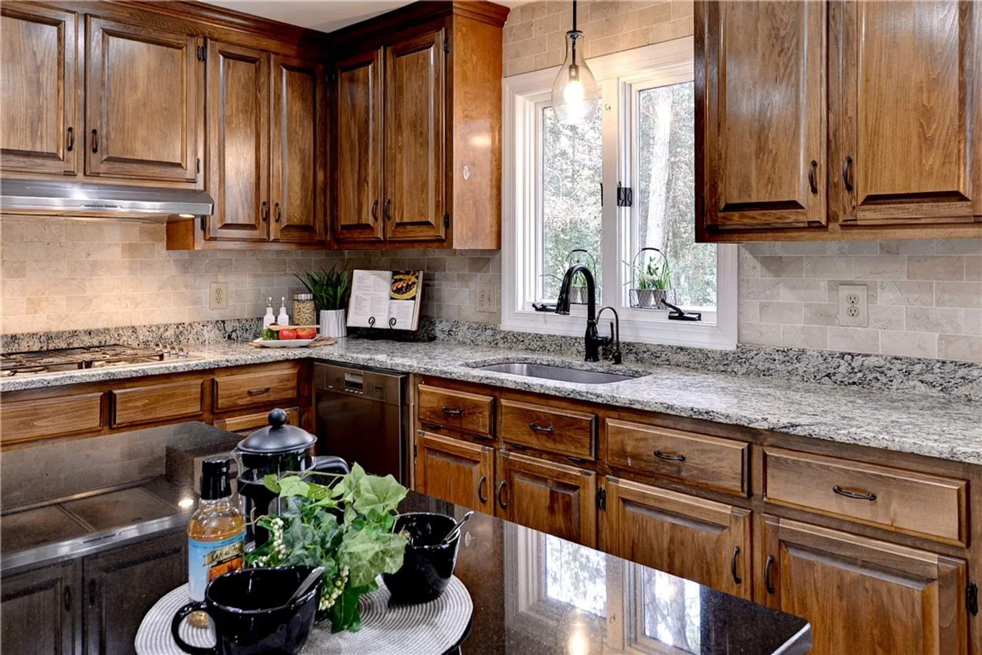 Property Slideshow image 14 of 31 | 147 blackheath, Williamsburg, VA, 23188