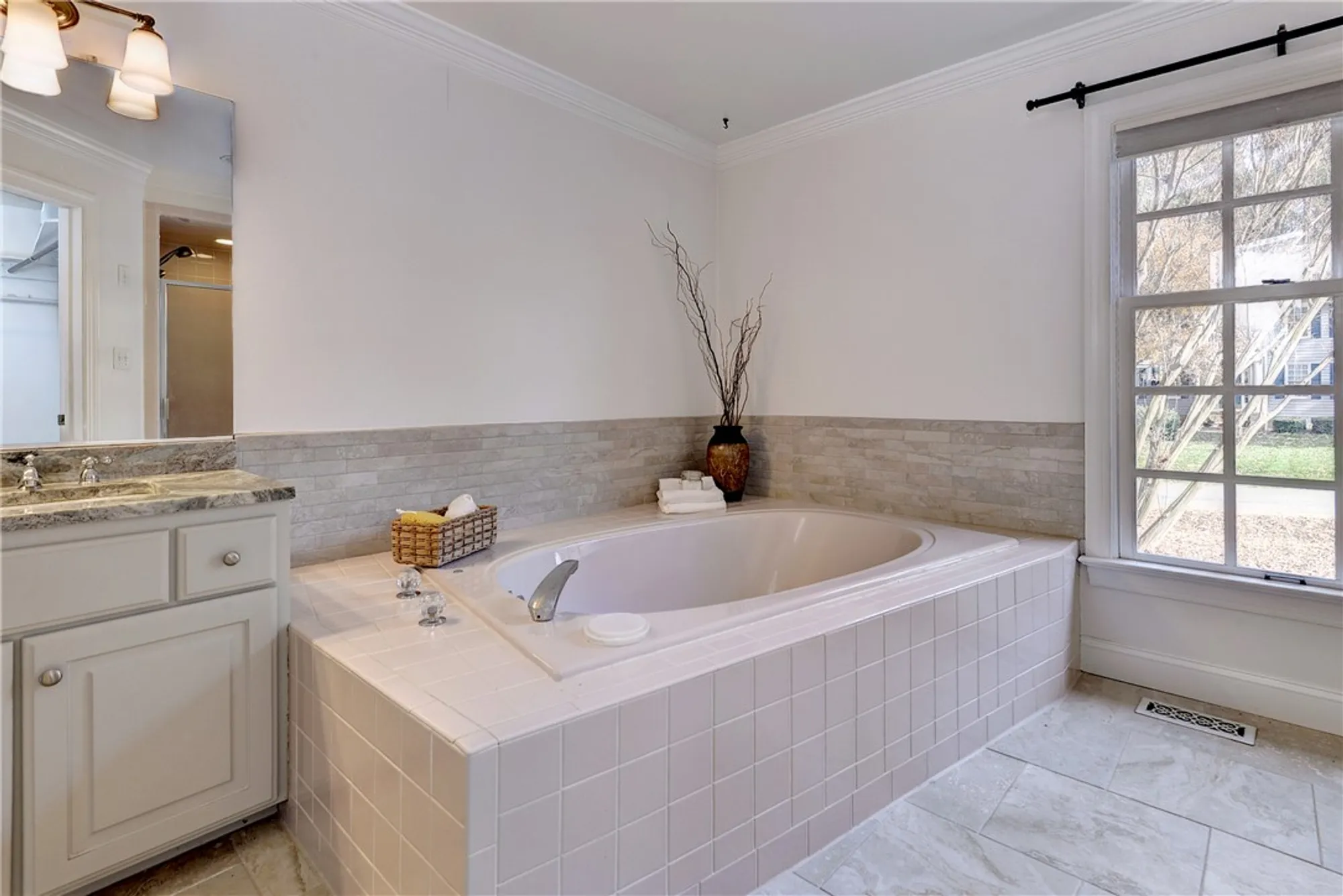 Property Slideshow image 22 of 31 | 147 blackheath, Williamsburg, VA, 23188