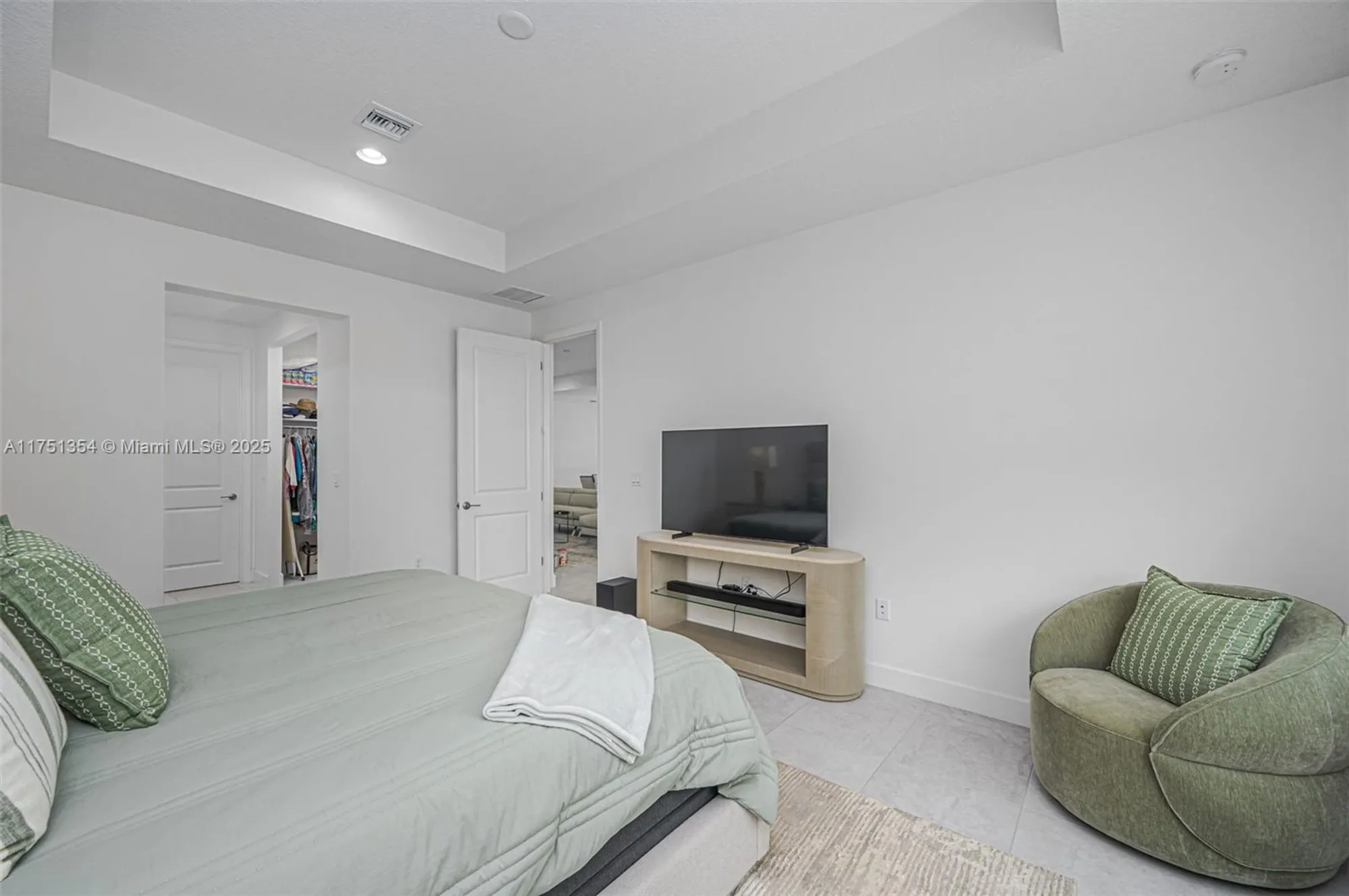 Property Slideshow image 13 of 43 | 11983 sw seahorse springs ter, Port St Lucie, FL, 34987