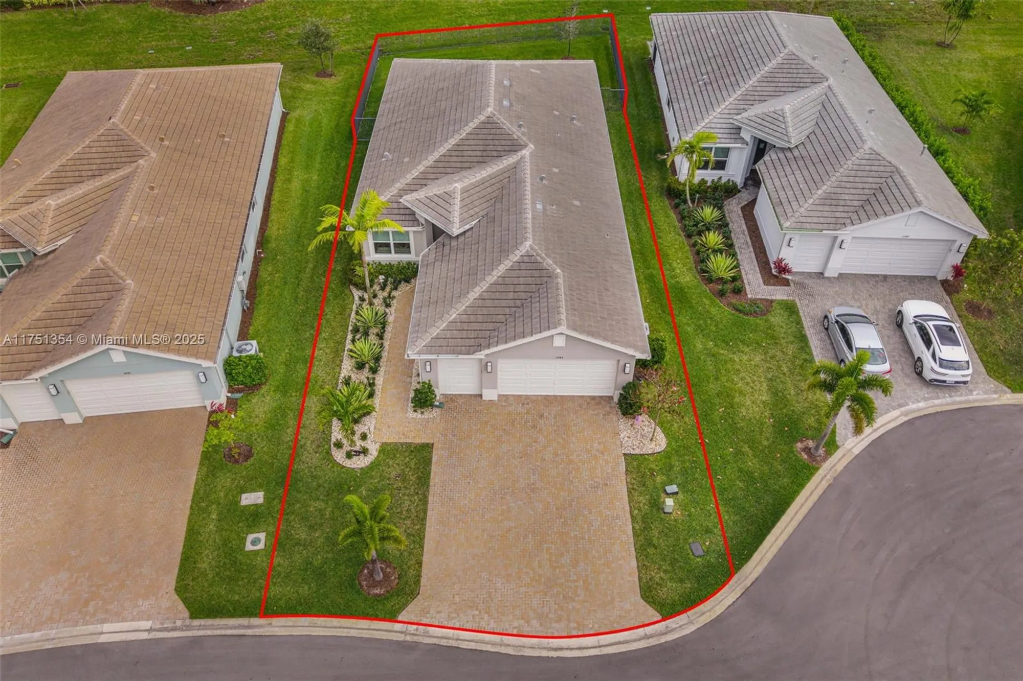 Property Slideshow image 26 of 43 | 11983 sw seahorse springs ter, Port St Lucie, FL, 34987