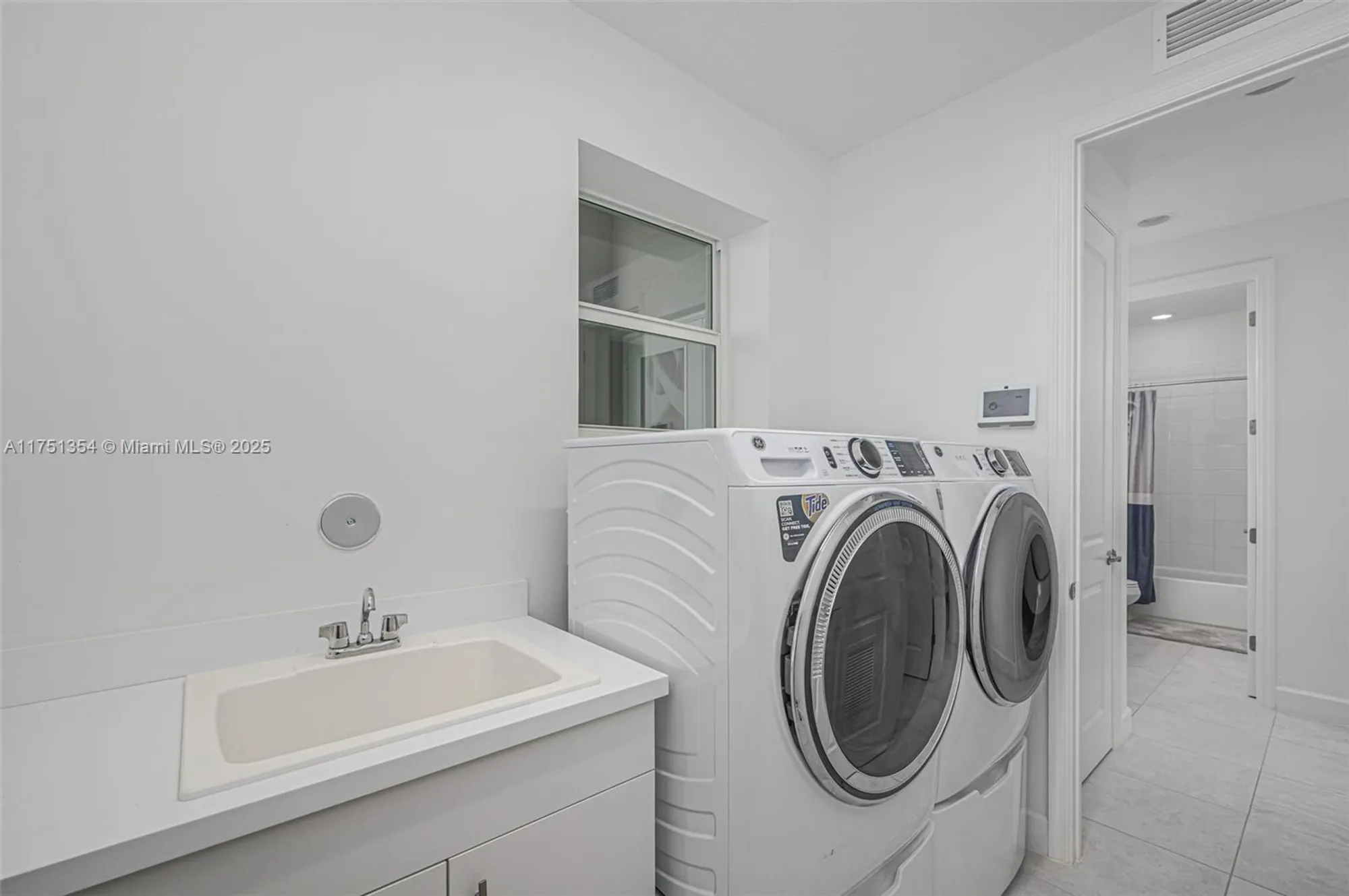 Property Slideshow image 22 of 43 | 11983 sw seahorse springs ter, Port St Lucie, FL, 34987