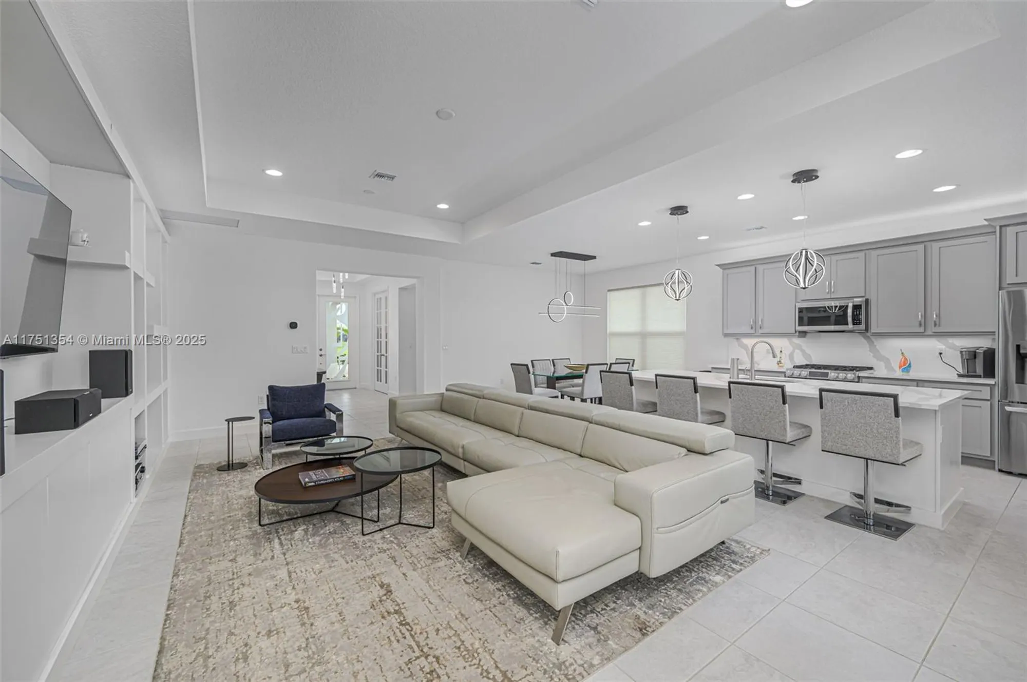 Property Slideshow image 6 of 43 | 11983 sw seahorse springs ter, Port St Lucie, FL, 34987