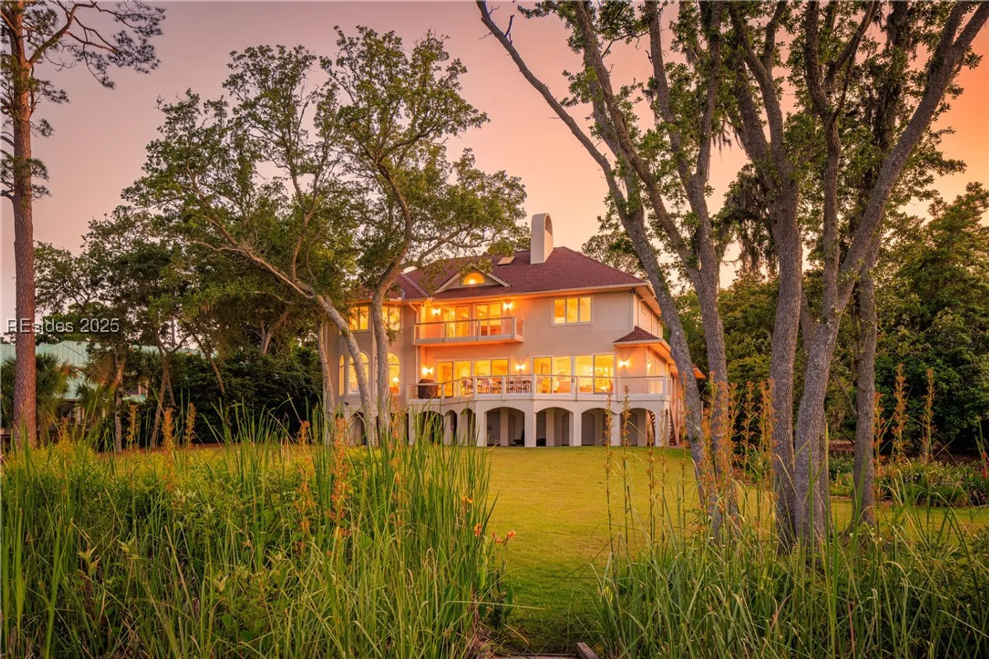 Property Slideshow image 2 of 61 | 18 oyster shell ln, Hilton Head Island, SC, 29926