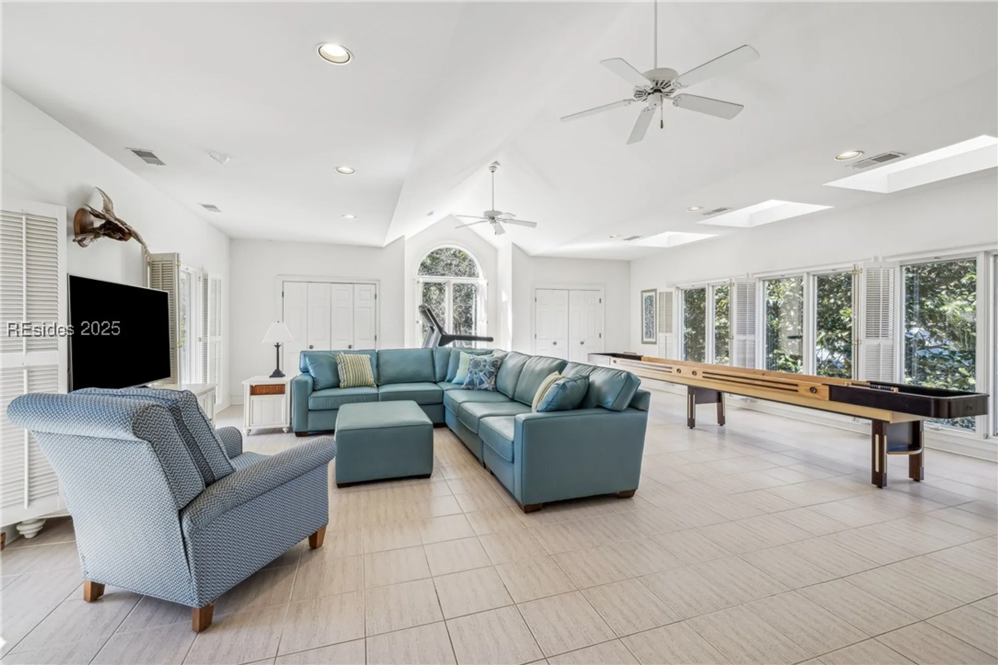 Property Slideshow image 37 of 61 | 18 oyster shell ln, Hilton Head Island, SC, 29926