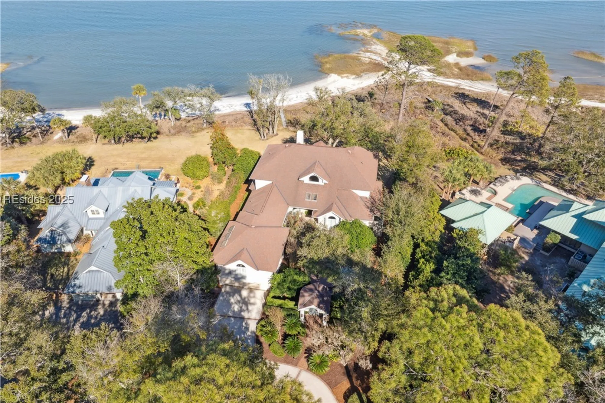 Property Slideshow image 47 of 61 | 18 oyster shell ln, Hilton Head Island, SC, 29926