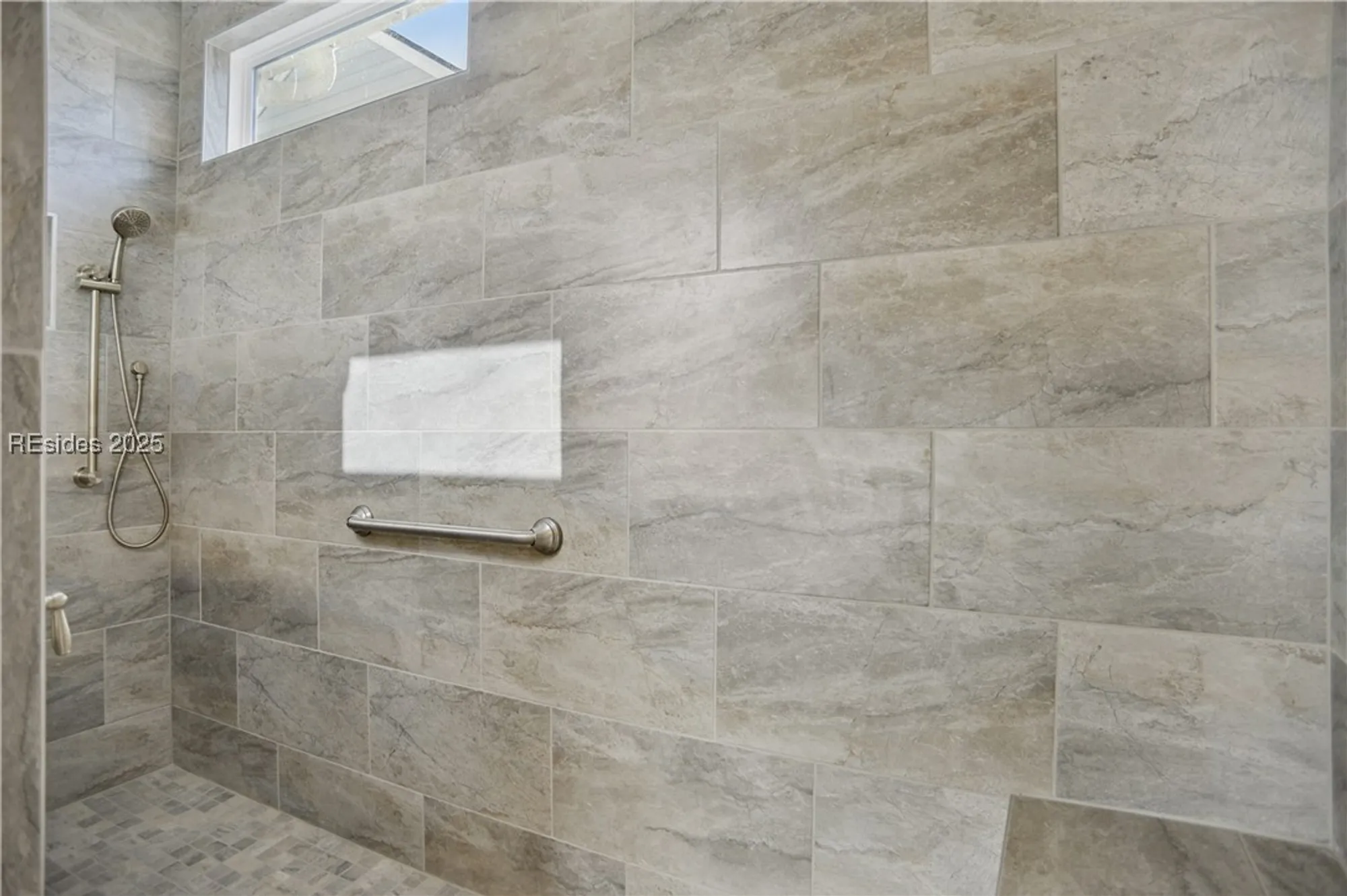 Property Slideshow image 17 of 39 | 794 sun daze ct, Bluffton, SC, 29909