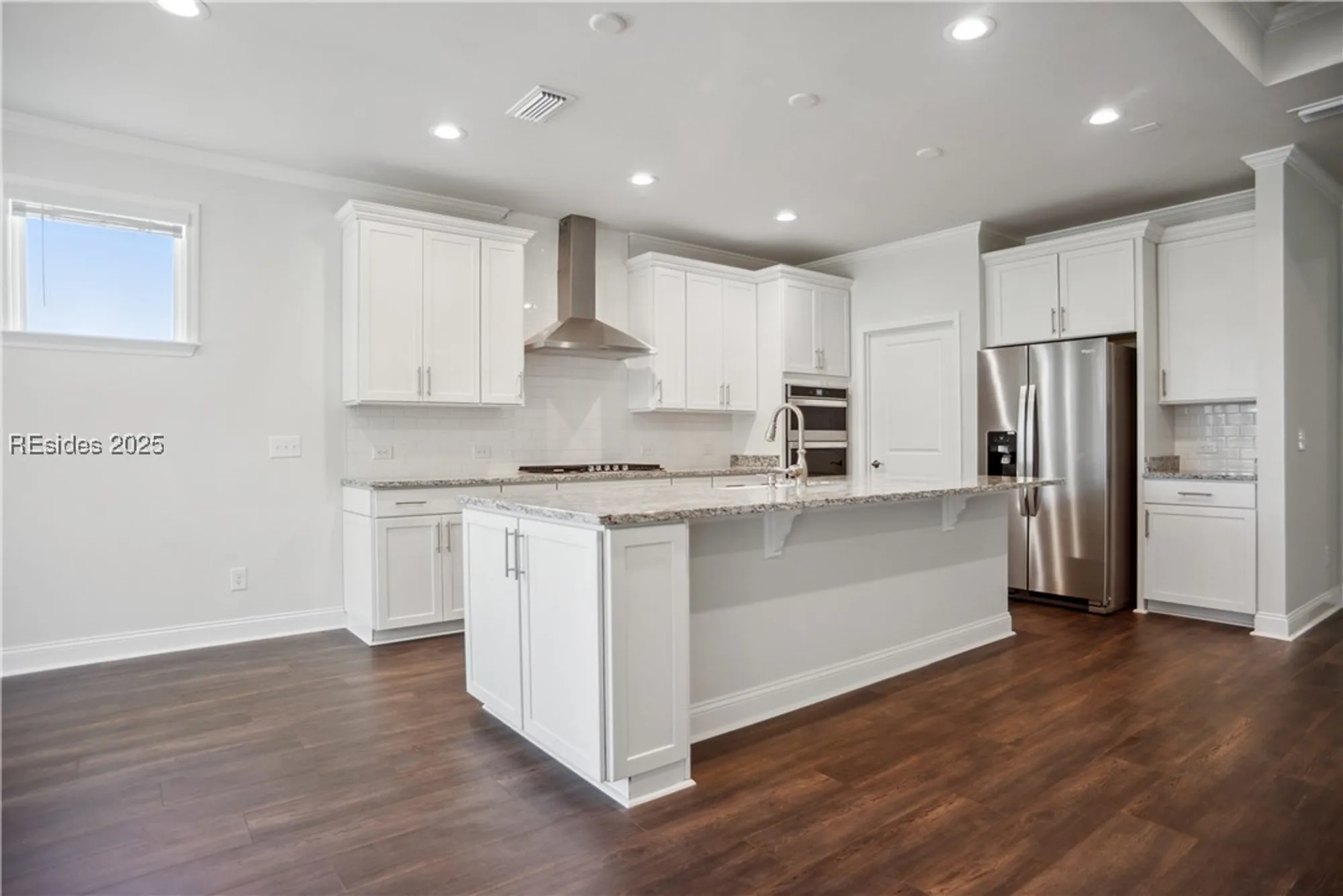 Property Slideshow image 7 of 39 | 794 sun daze ct, Bluffton, SC, 29909