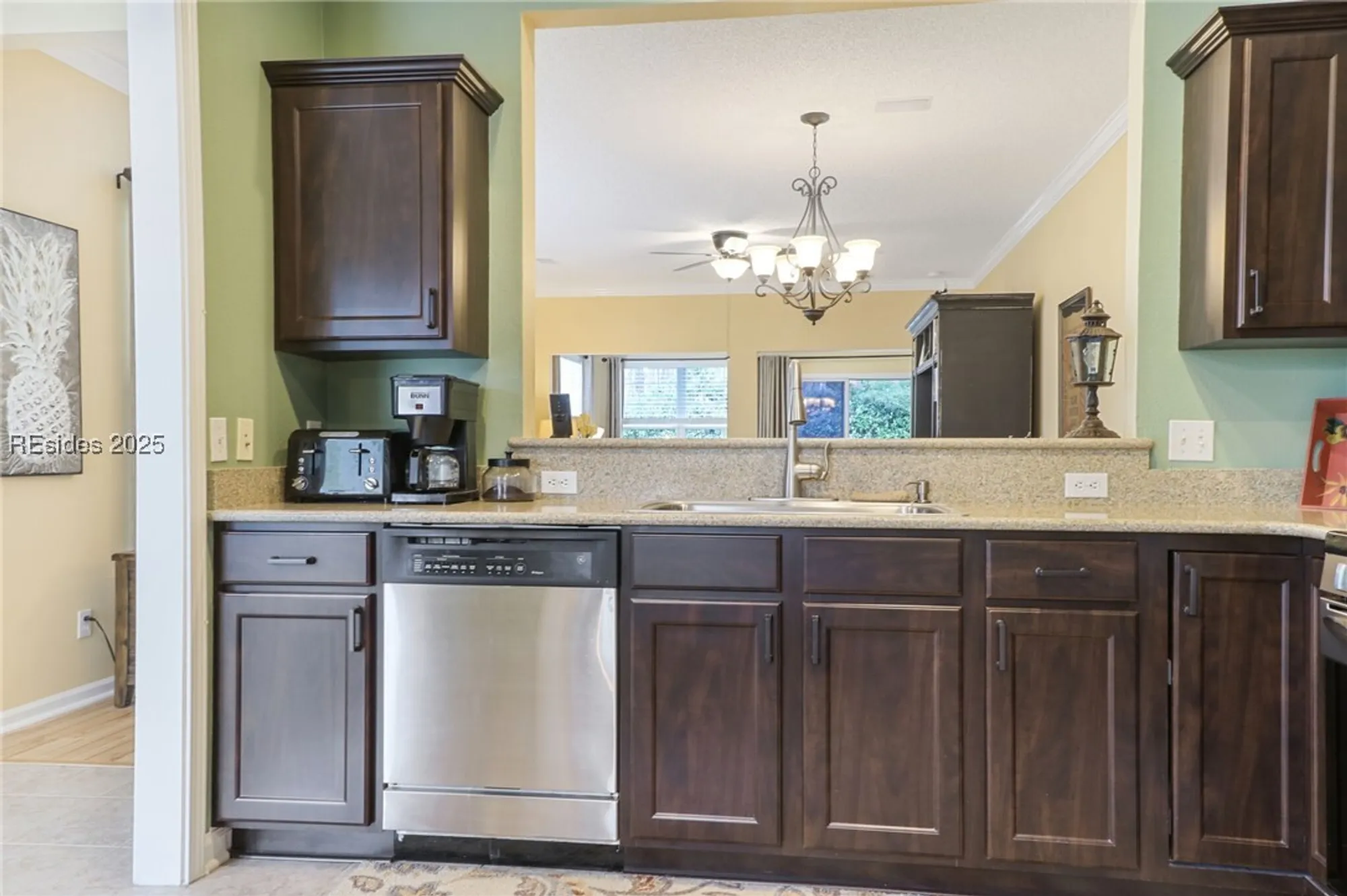 Property Slideshow image 10 of 28 | 11 scenic dr, Bluffton, SC, 29909