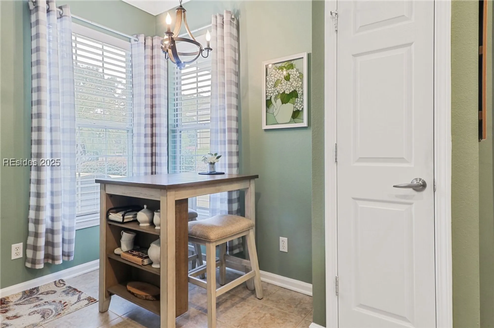 Property Slideshow image 11 of 28 | 11 scenic dr, Bluffton, SC, 29909