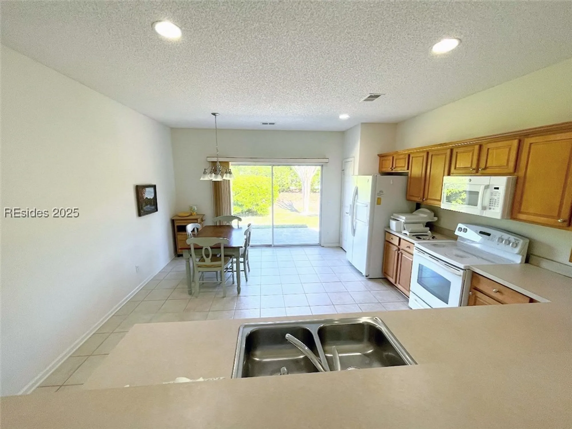 Property Slideshow image 5 of 16 | 70 bishop st, Bluffton, SC, 29909