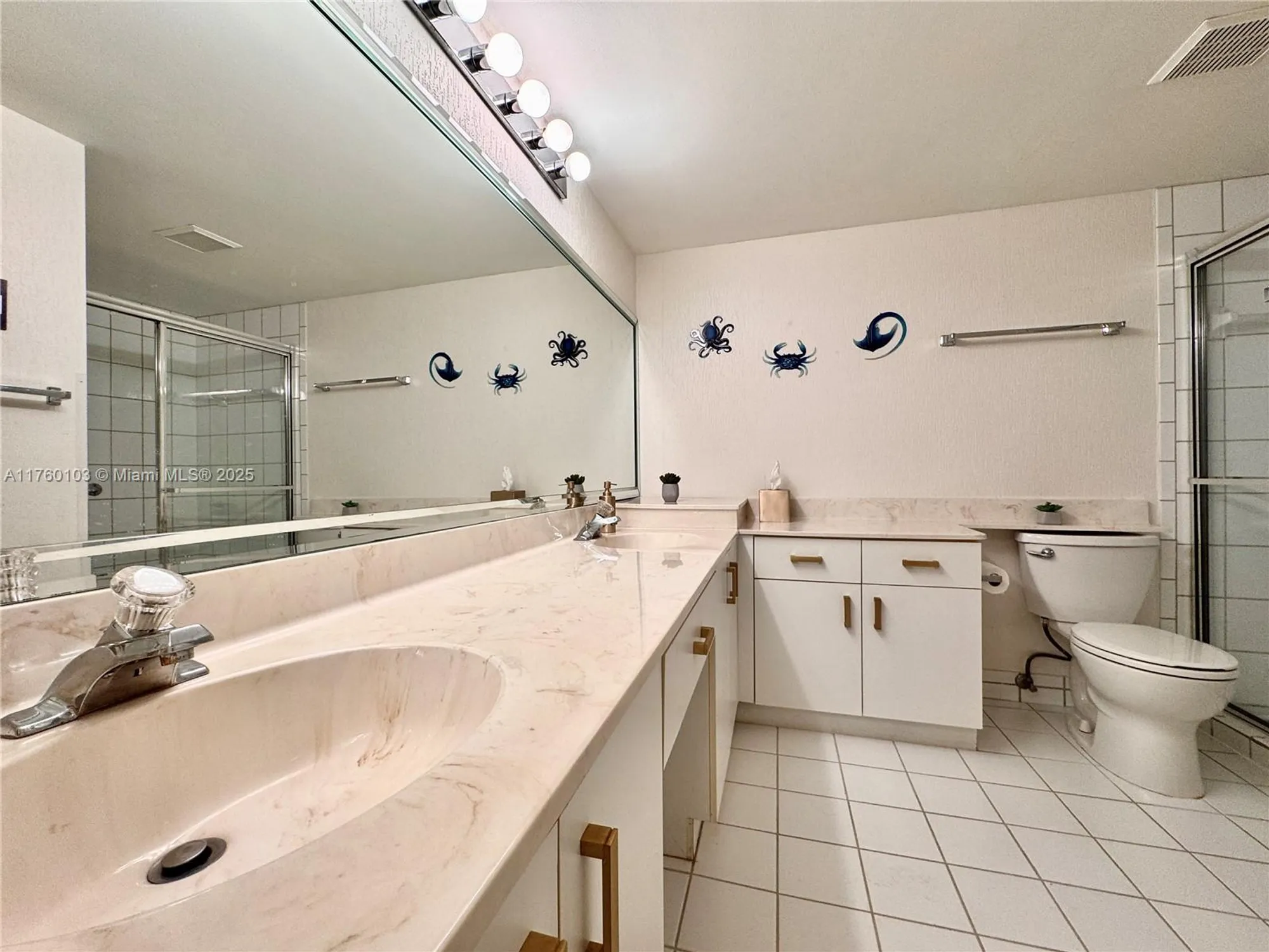Property Slideshow image 8 of 26 | 9632 sills dr e apt 102, Boynton Beach, FL, 33437
