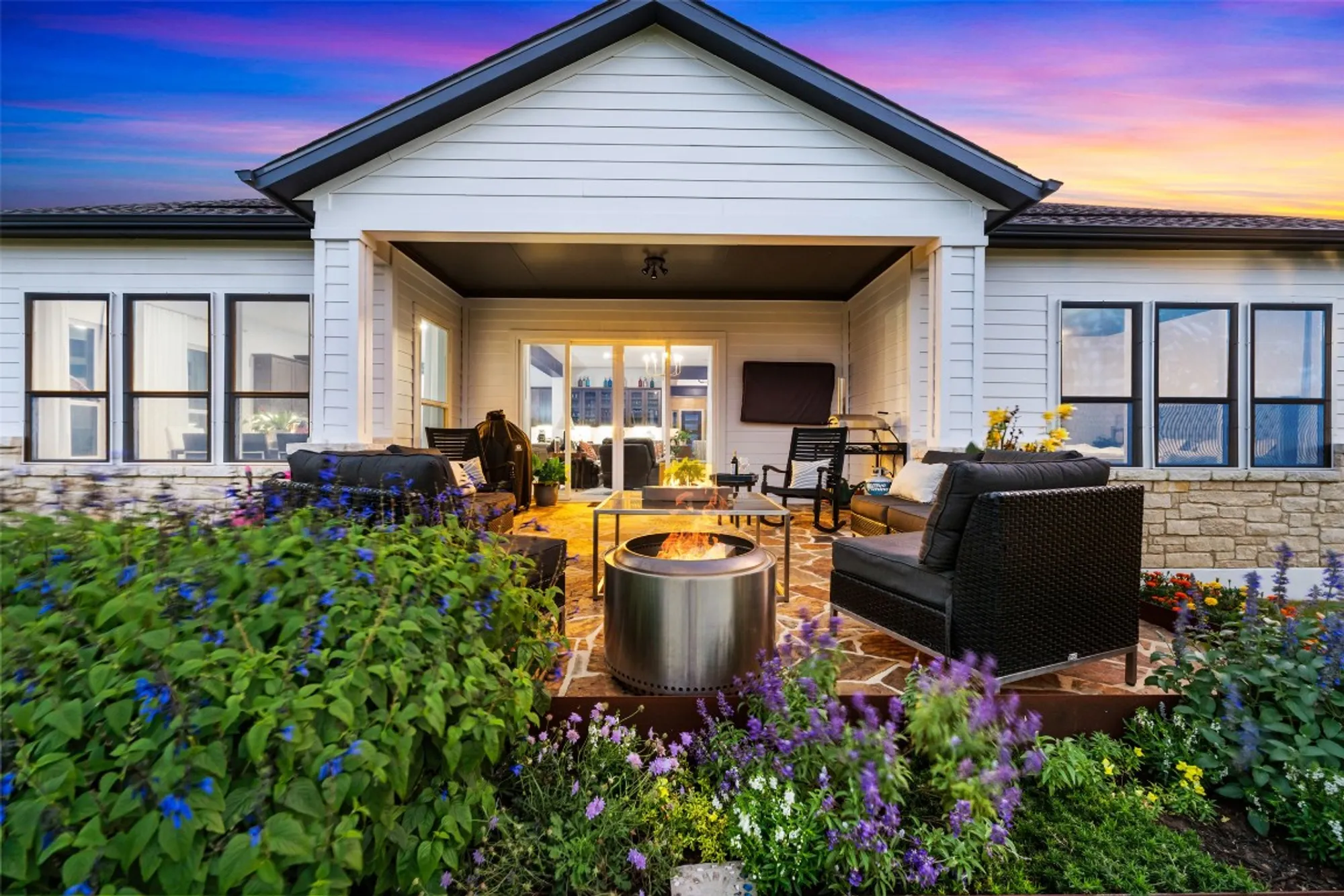 Property Slideshow image 2 of 40 | 1316 dancing oak ln, San Marcos, TX, 78666