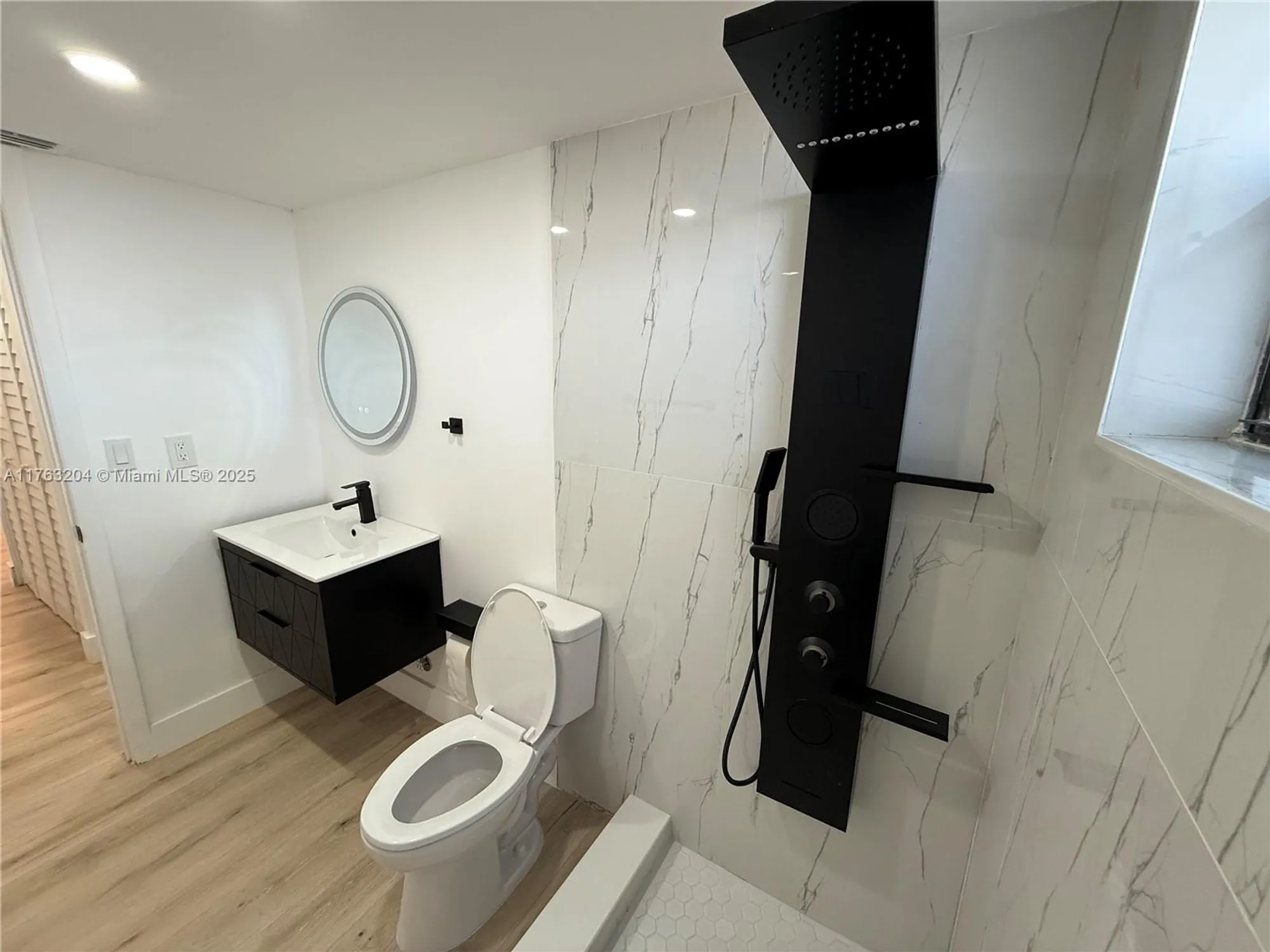 Property Slideshow image 22 of 34 | 7950 w mcnab rd 102, Tamarac, FL, 33321