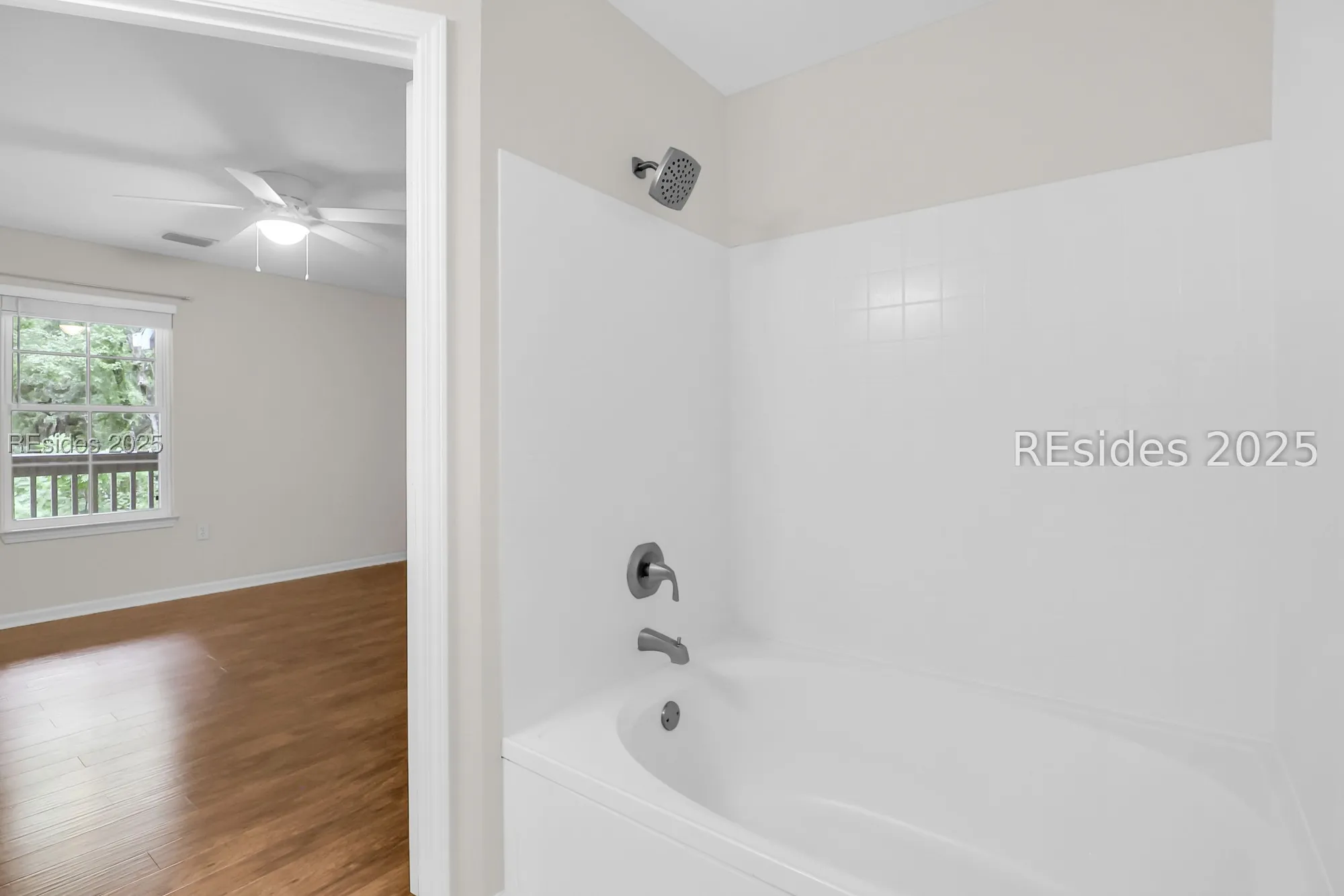 Property Slideshow image 33 of 56 | 380 marshland rd d34, Hilton Head Island, SC, 29926