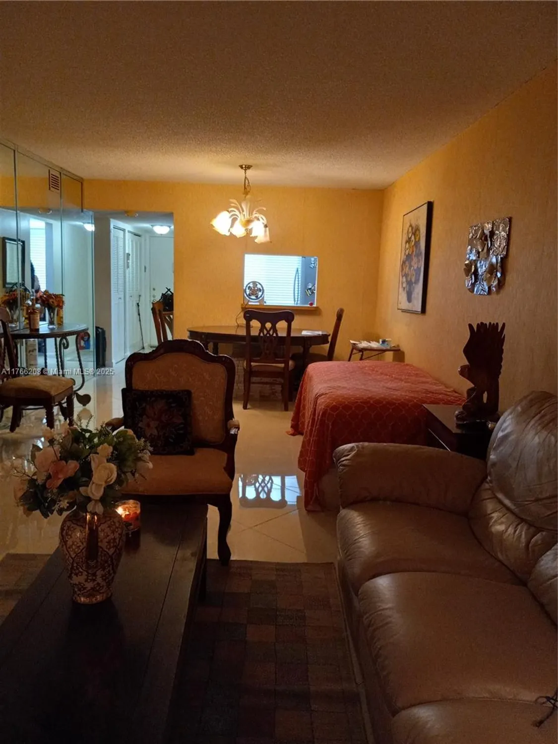 Property Slideshow image 10 of 19 | 3591 inverrary dr 204, Lauderhill, FL, 33319