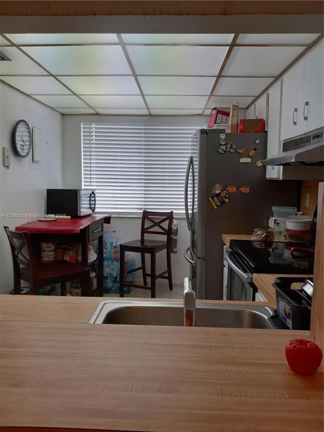 Property Slideshow image 8 of 19 | 3591 inverrary dr 204, Lauderhill, FL, 33319