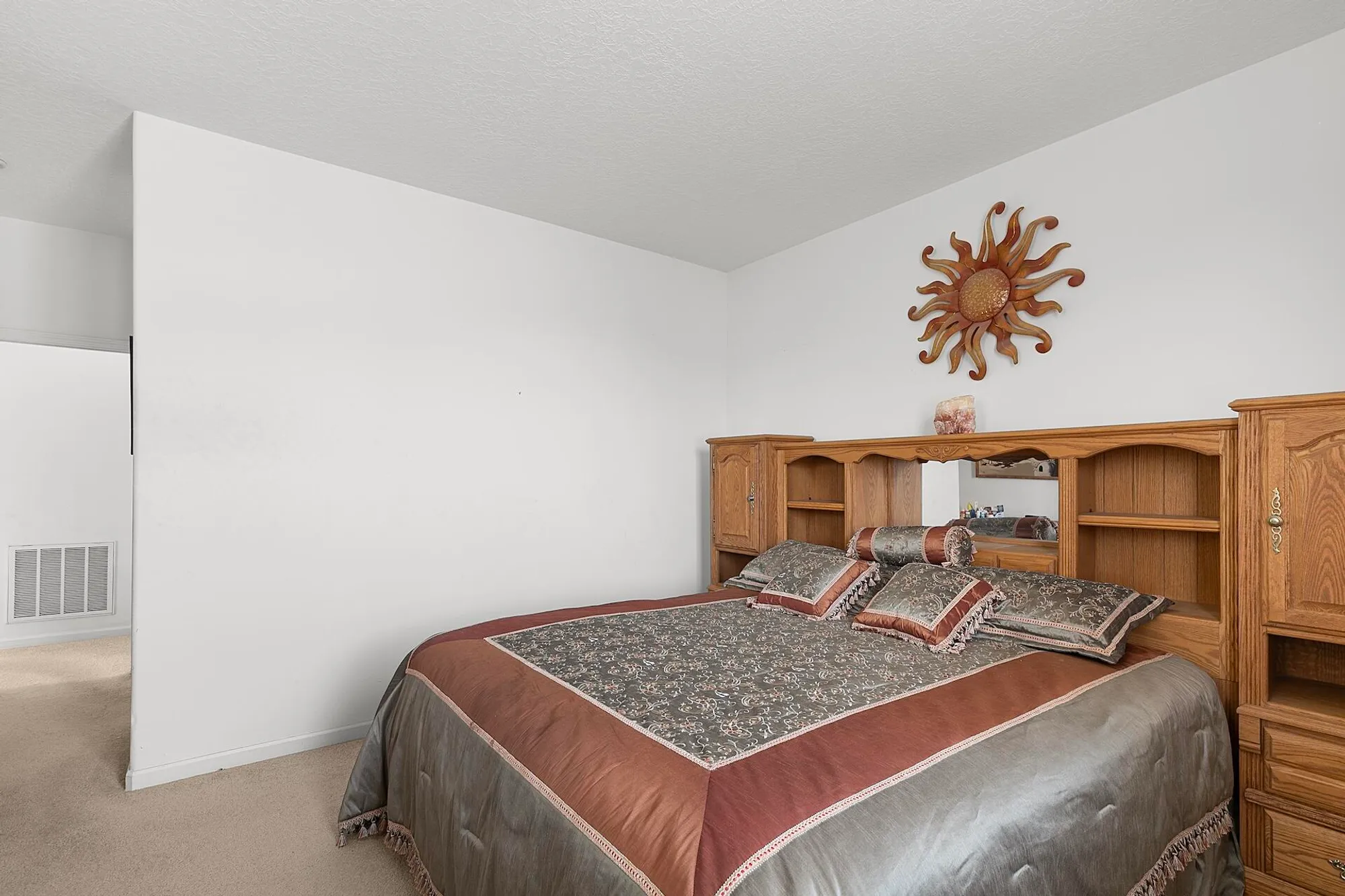 Property Slideshow image 14 of 22 | 101 zuni river cir, Los Lunas, NM, 87031