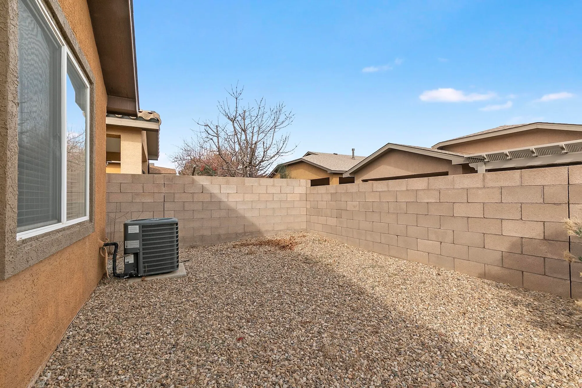 Property Slideshow image 19 of 22 | 101 zuni river cir, Los Lunas, NM, 87031