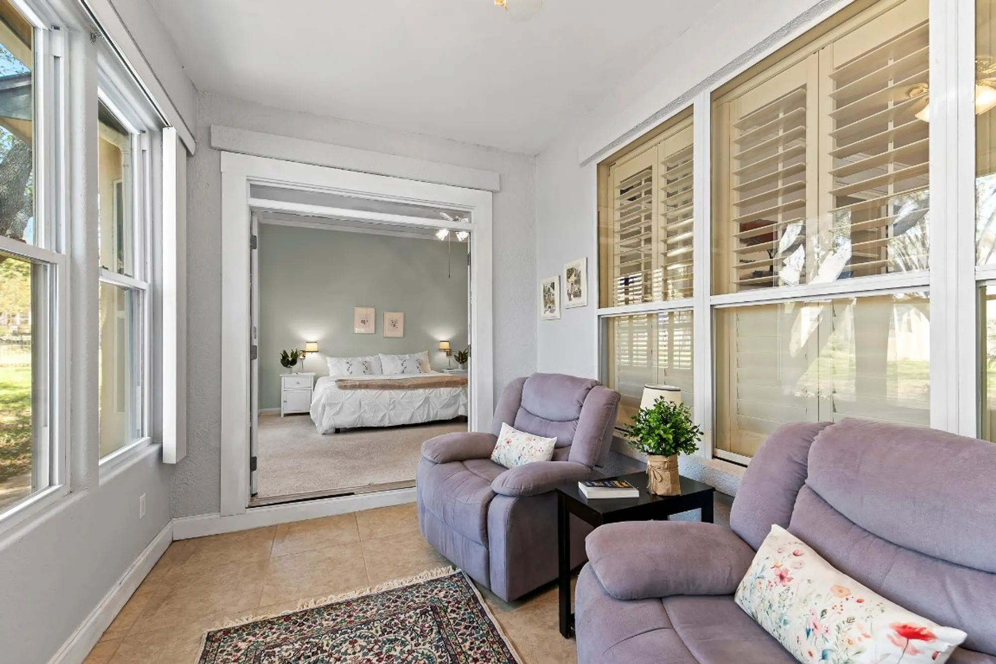 Property Slideshow image 23 of 39 | 100 blacksmiths cir, Georgetown, TX, 78633