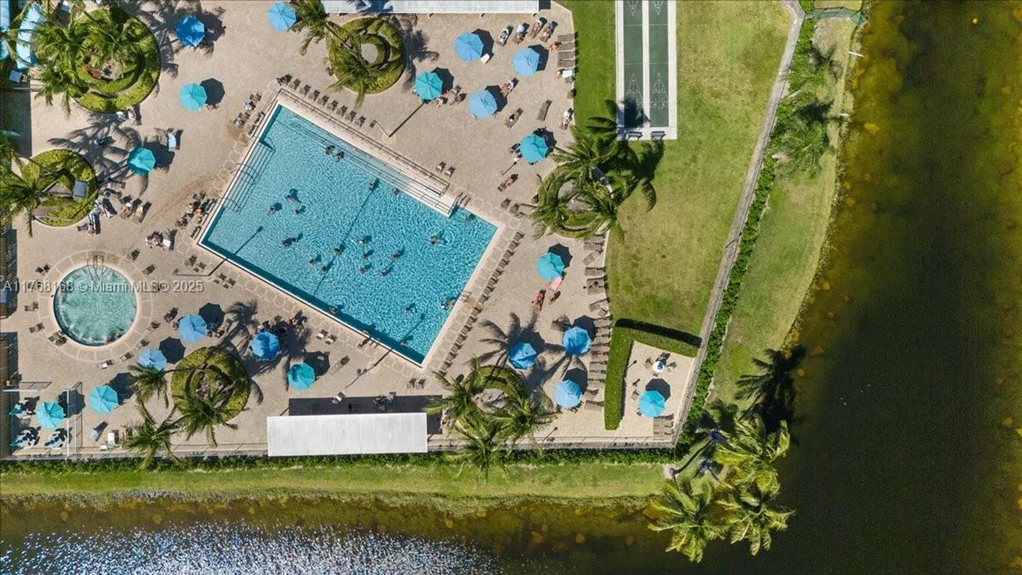 Property Slideshow image 20 of 29 | 590 brittany m # 590, Delray Beach, FL, 33446