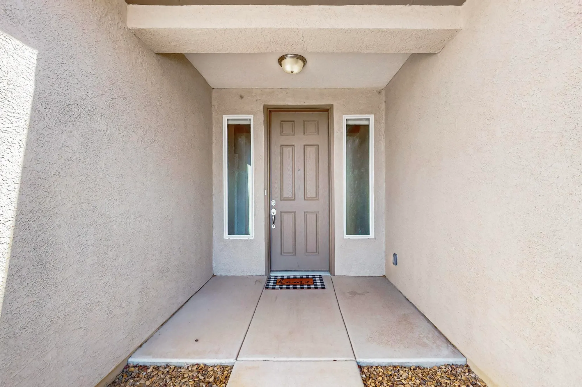 Property Slideshow image 4 of 28 | 440 rio chama cir sw, Los Lunas, NM, 87031