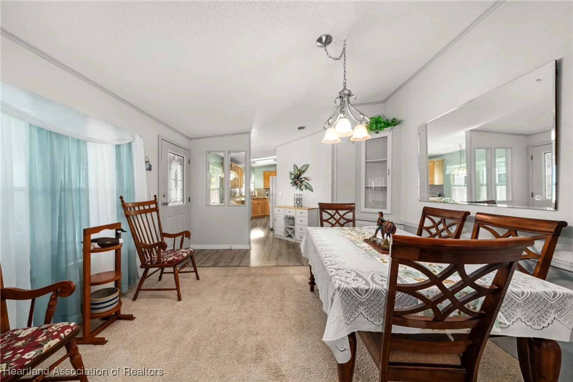 Property Slideshow image 14 of 49 | 2835 s mainsail dr, Avon Park, FL, 33825