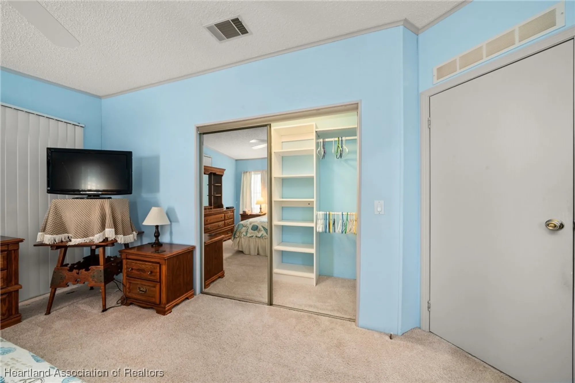 Property Slideshow image 18 of 49 | 2835 s mainsail dr, Avon Park, FL, 33825