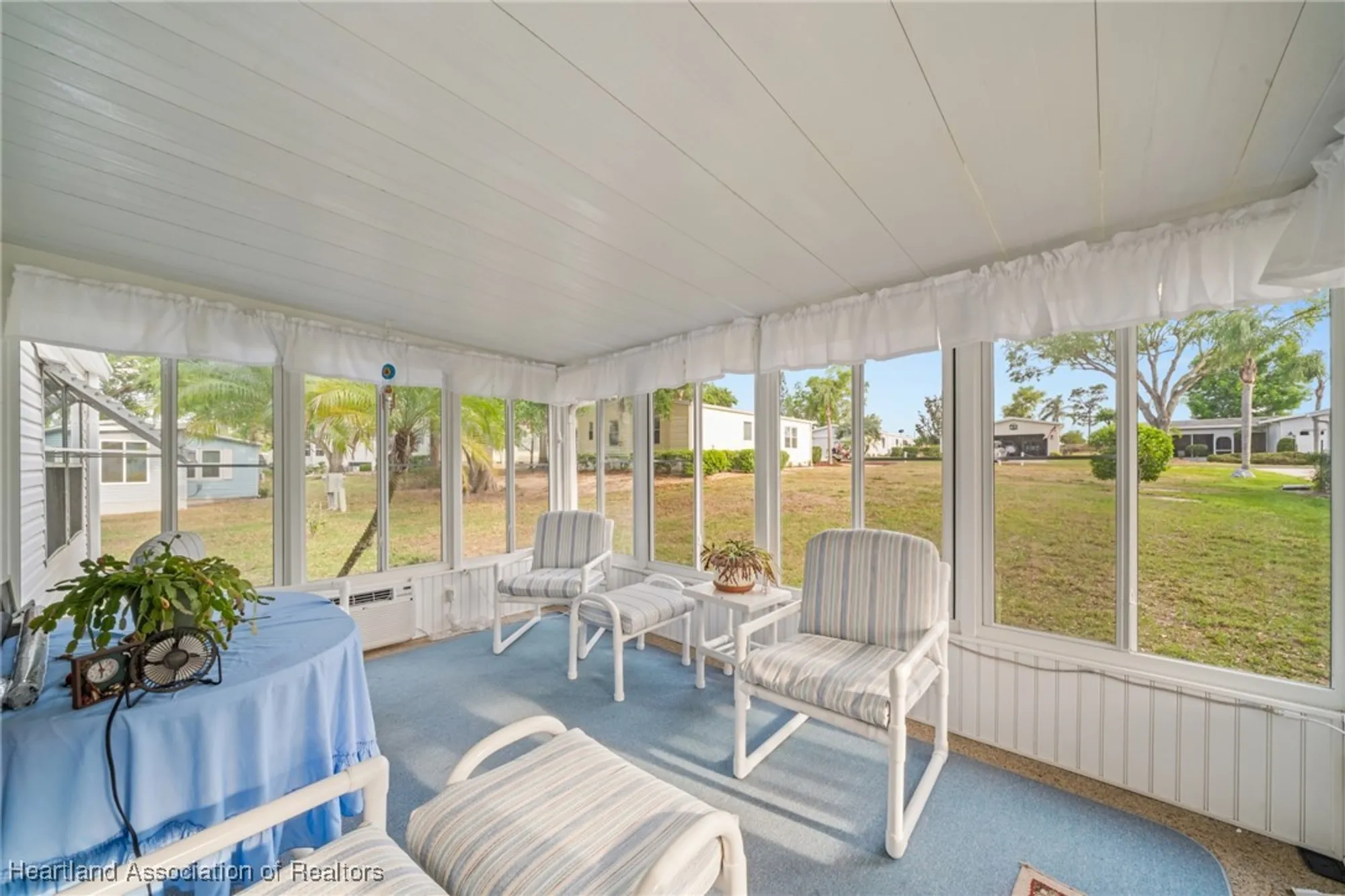 Property Slideshow image 27 of 49 | 2835 s mainsail dr, Avon Park, FL, 33825