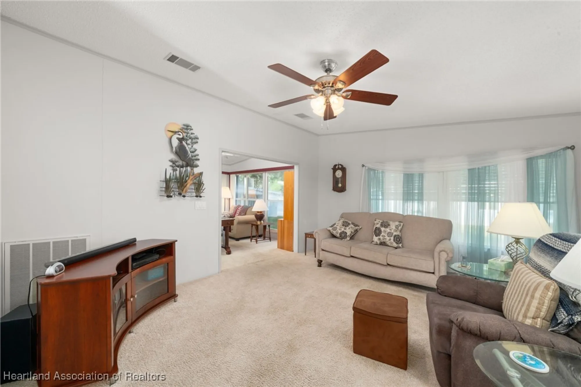 Property Slideshow image 2 of 49 | 2835 s mainsail dr, Avon Park, FL, 33825