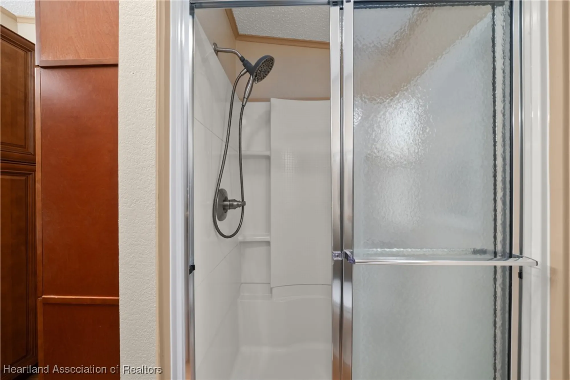 Property Slideshow image 23 of 49 | 2835 s mainsail dr, Avon Park, FL, 33825