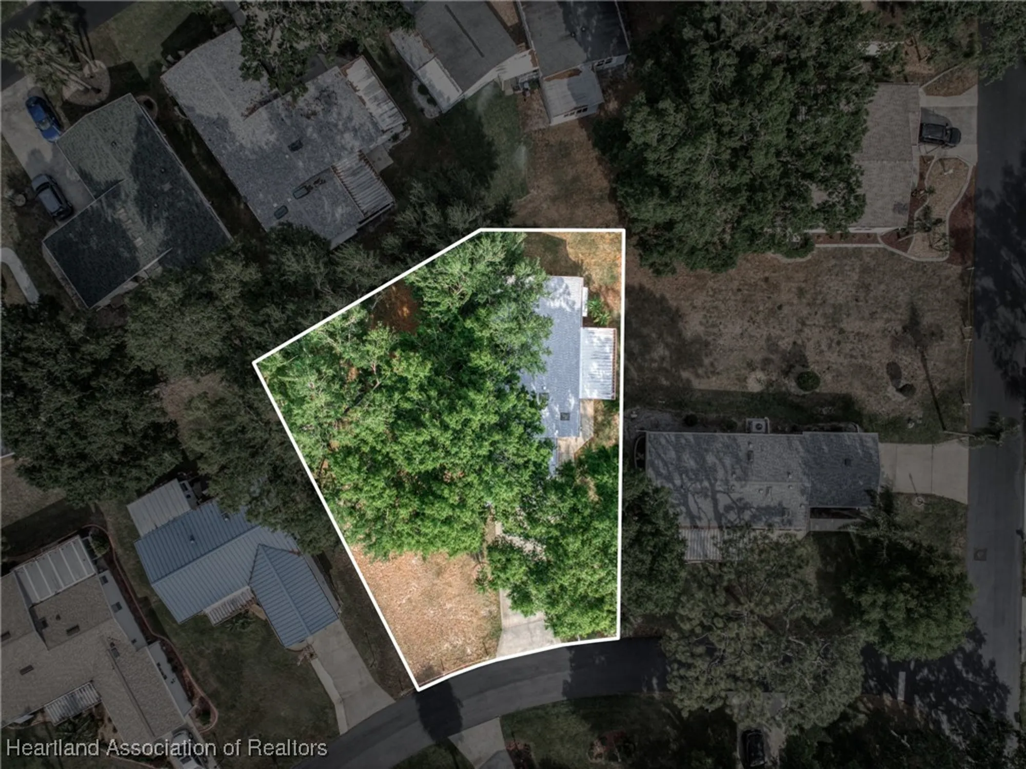 Property Slideshow image 44 of 49 | 2835 s mainsail dr, Avon Park, FL, 33825