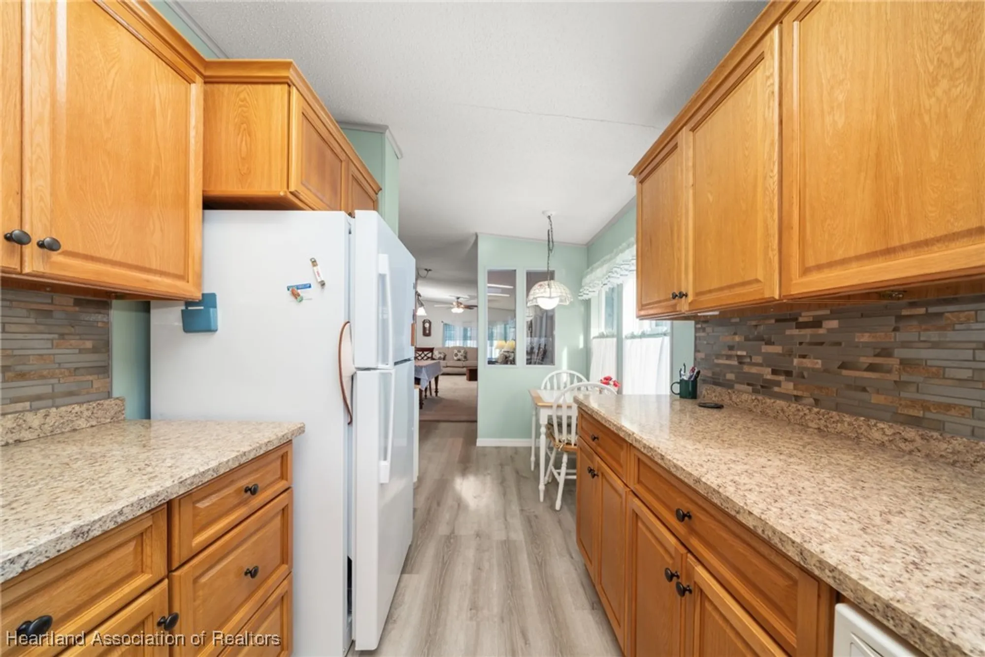 Property Slideshow image 6 of 49 | 2835 s mainsail dr, Avon Park, FL, 33825