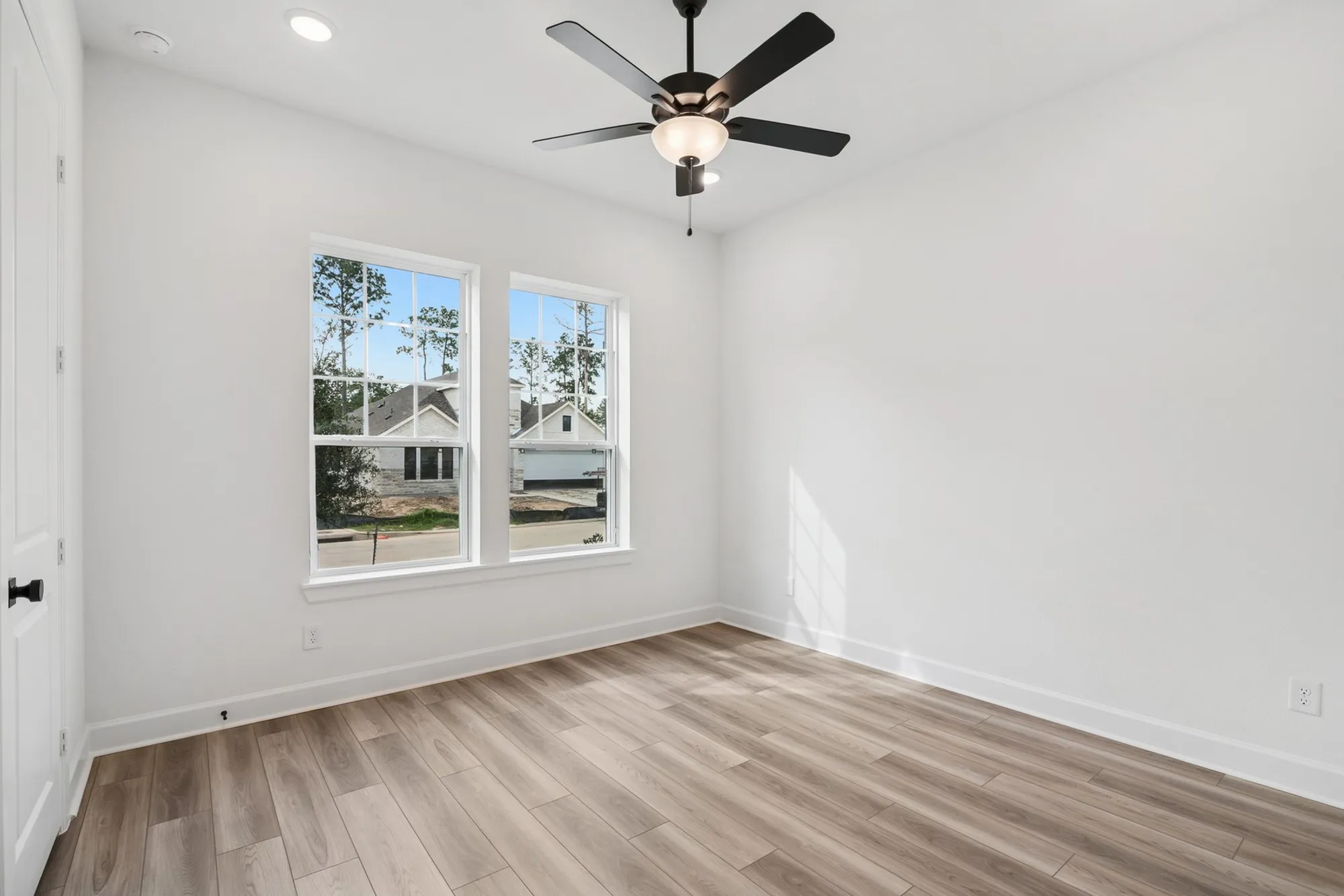 Property Slideshow image 16 of 46 | 21848 victory green way, Porter, TX, 77365