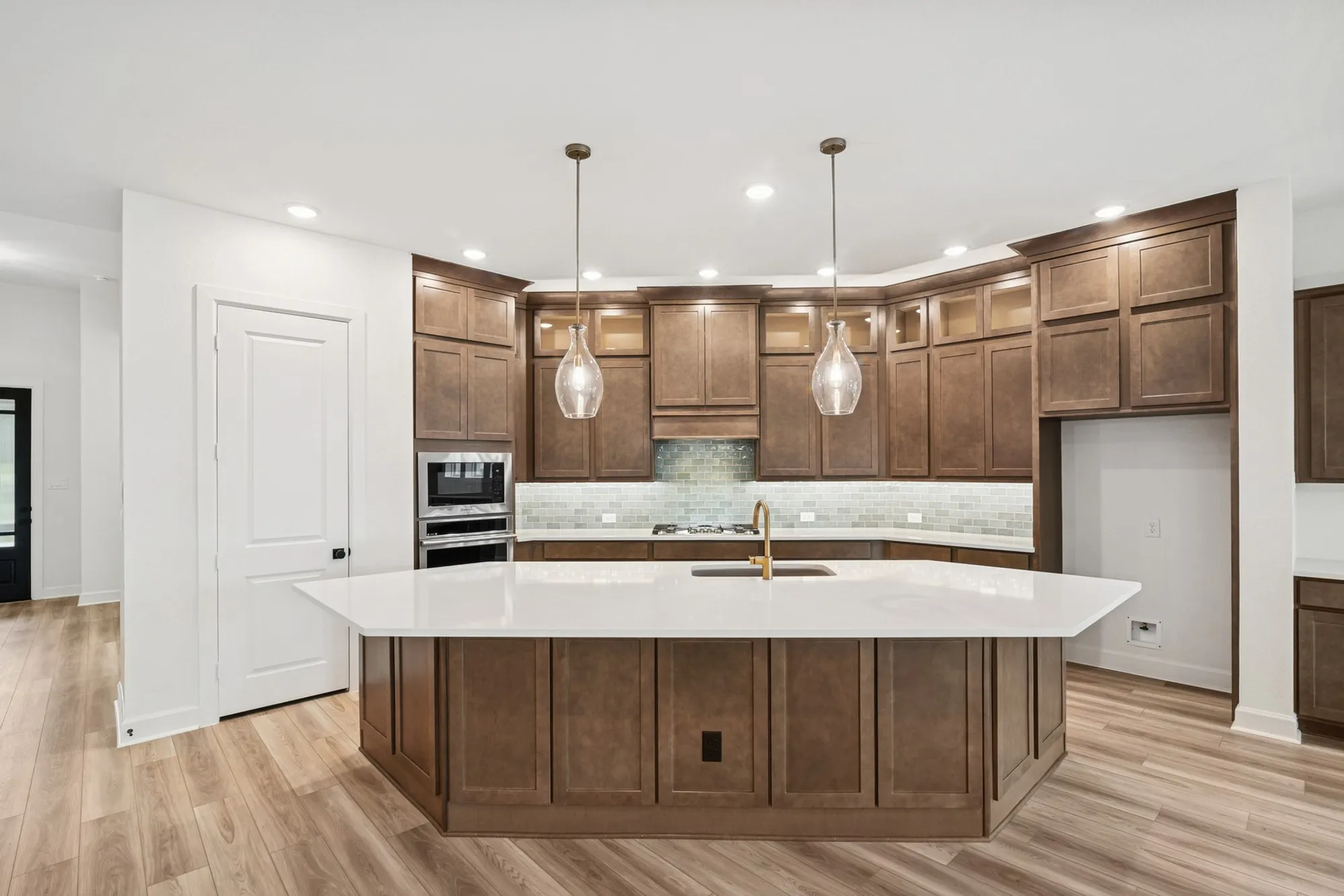 Property Slideshow image 24 of 46 | 21848 victory green way, Porter, TX, 77365