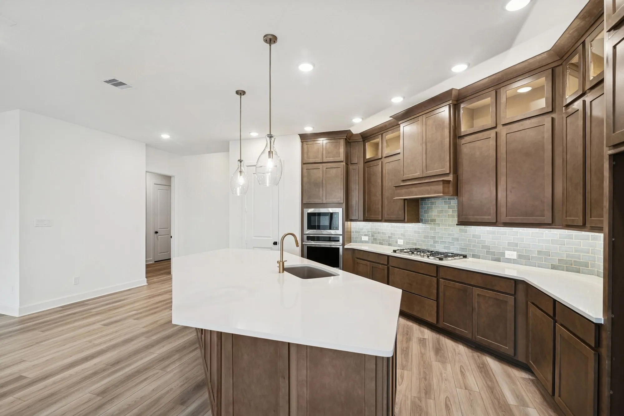 Property Slideshow image 25 of 46 | 21848 victory green way, Porter, TX, 77365