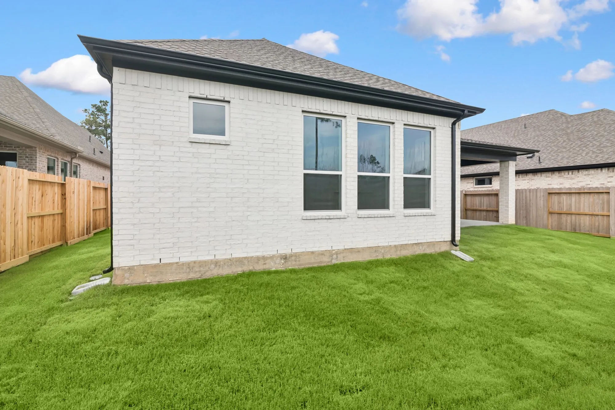 Property Slideshow image 9 of 46 | 21848 victory green way, Porter, TX, 77365