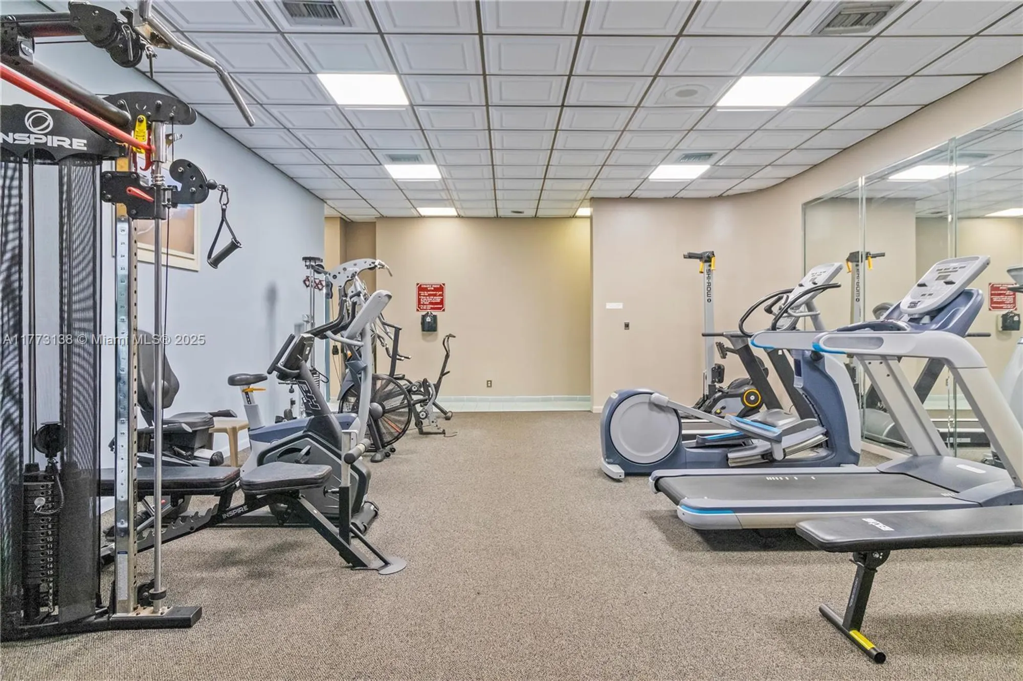 Property Slideshow image 14 of 23 | 1100 colony point cir 201, Pembroke Pines, FL, 33026