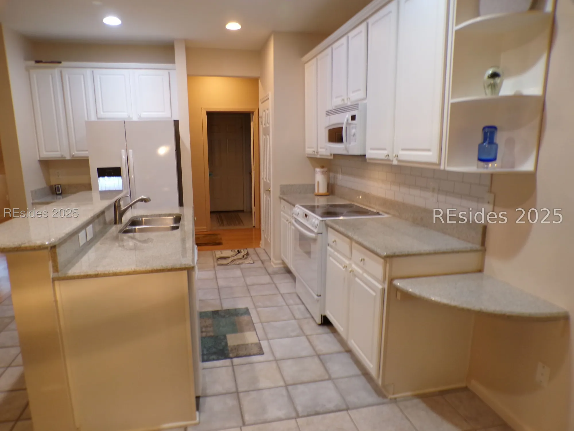 Property Slideshow image 16 of 20 | 79 hampton cir, Bluffton, SC, 29909