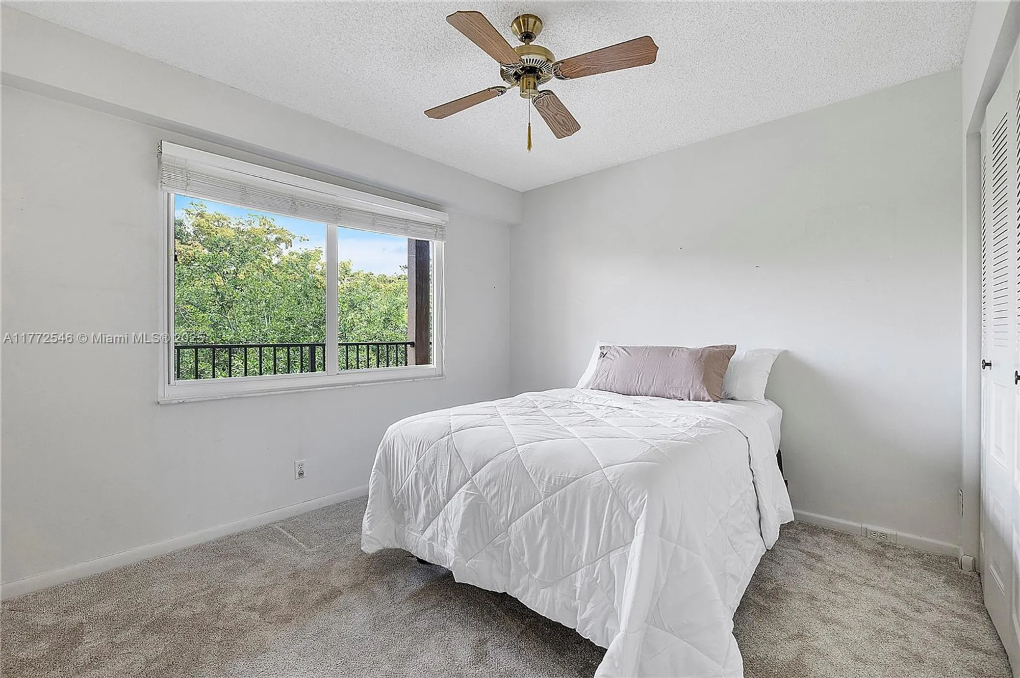 Property Slideshow image 16 of 57 | 12750 sw 4th ct 407j, Pembroke Pines, FL, 33027