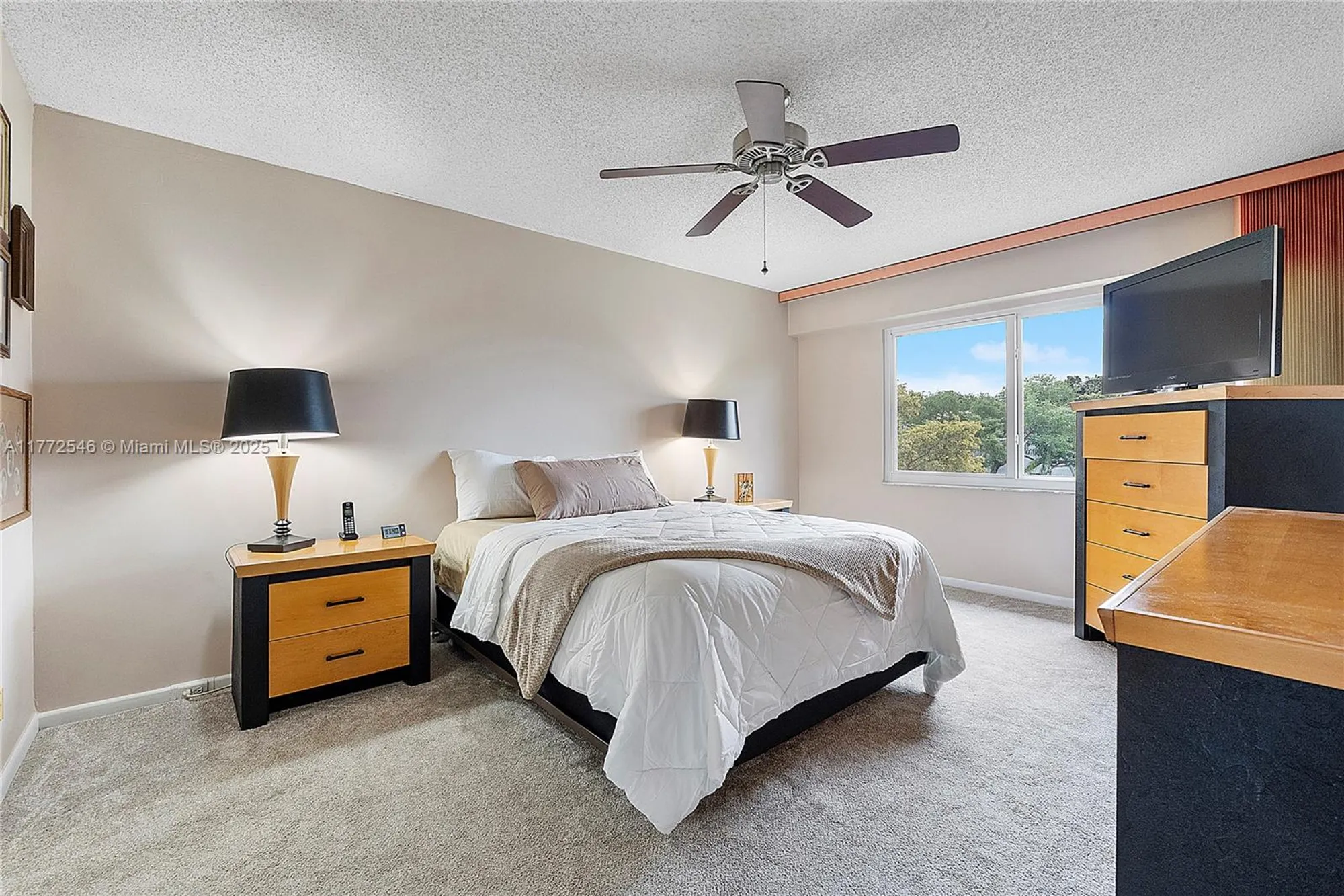 Property Slideshow image 11 of 57 | 12750 sw 4th ct 407j, Pembroke Pines, FL, 33027