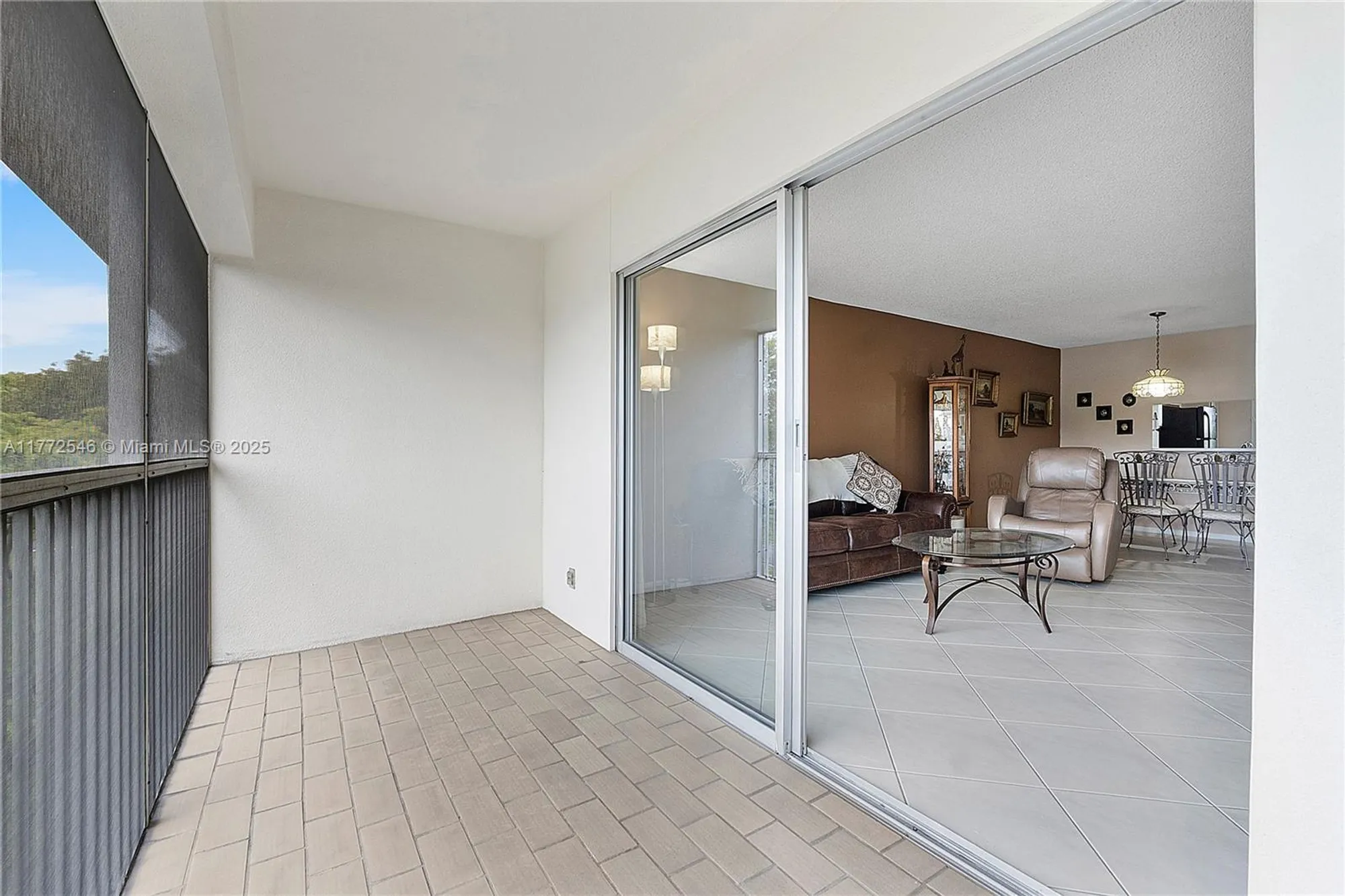 Property Slideshow image 21 of 57 | 12750 sw 4th ct 407j, Pembroke Pines, FL, 33027
