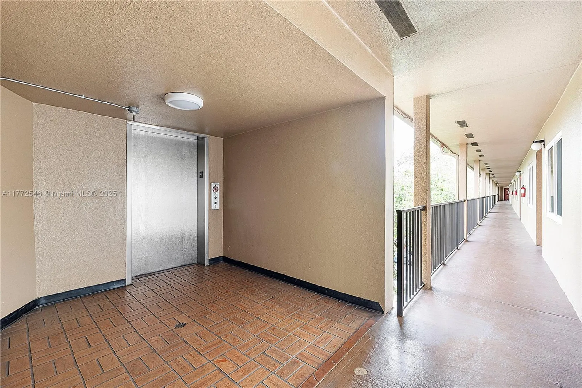 Property Slideshow image 22 of 57 | 12750 sw 4th ct 407j, Pembroke Pines, FL, 33027