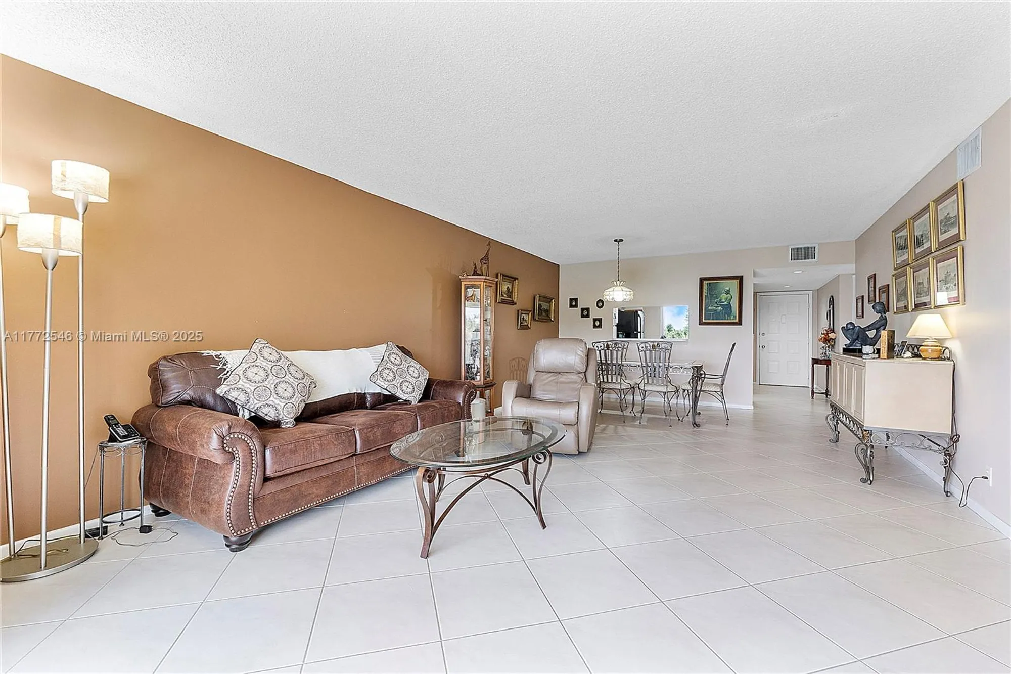Property Slideshow image 5 of 57 | 12750 sw 4th ct 407j, Pembroke Pines, FL, 33027