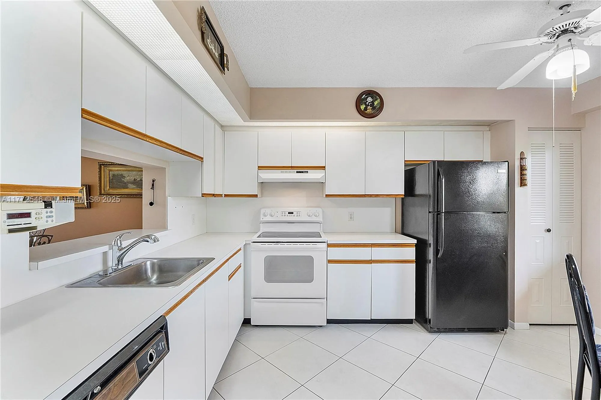 Property Slideshow image 7 of 57 | 12750 sw 4th ct 407j, Pembroke Pines, FL, 33027
