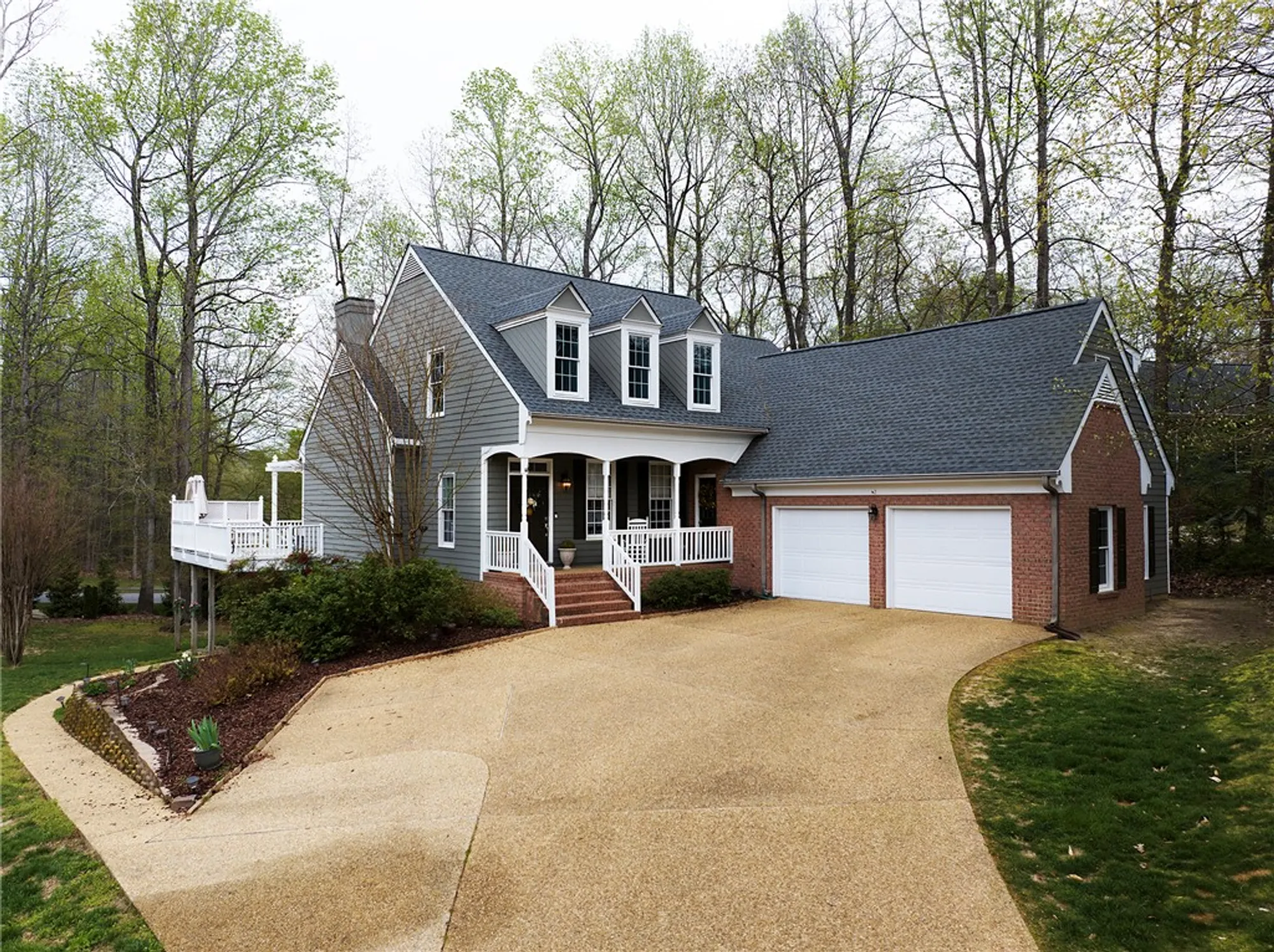Property Slideshow image 3 of 50 | 117 leeds, Williamsburg, VA, 23188