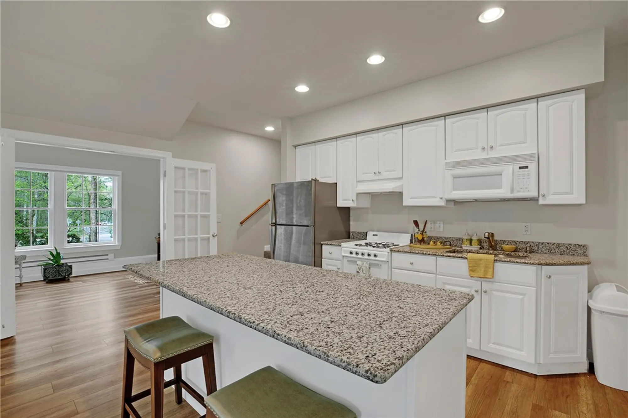 Property Slideshow image 33 of 50 | 117 leeds, Williamsburg, VA, 23188