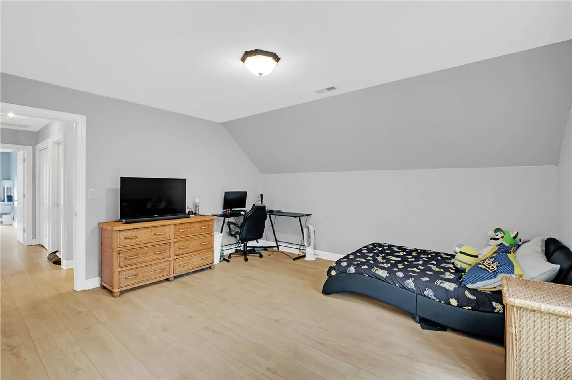 Property Slideshow image 42 of 50 | 117 leeds, Williamsburg, VA, 23188