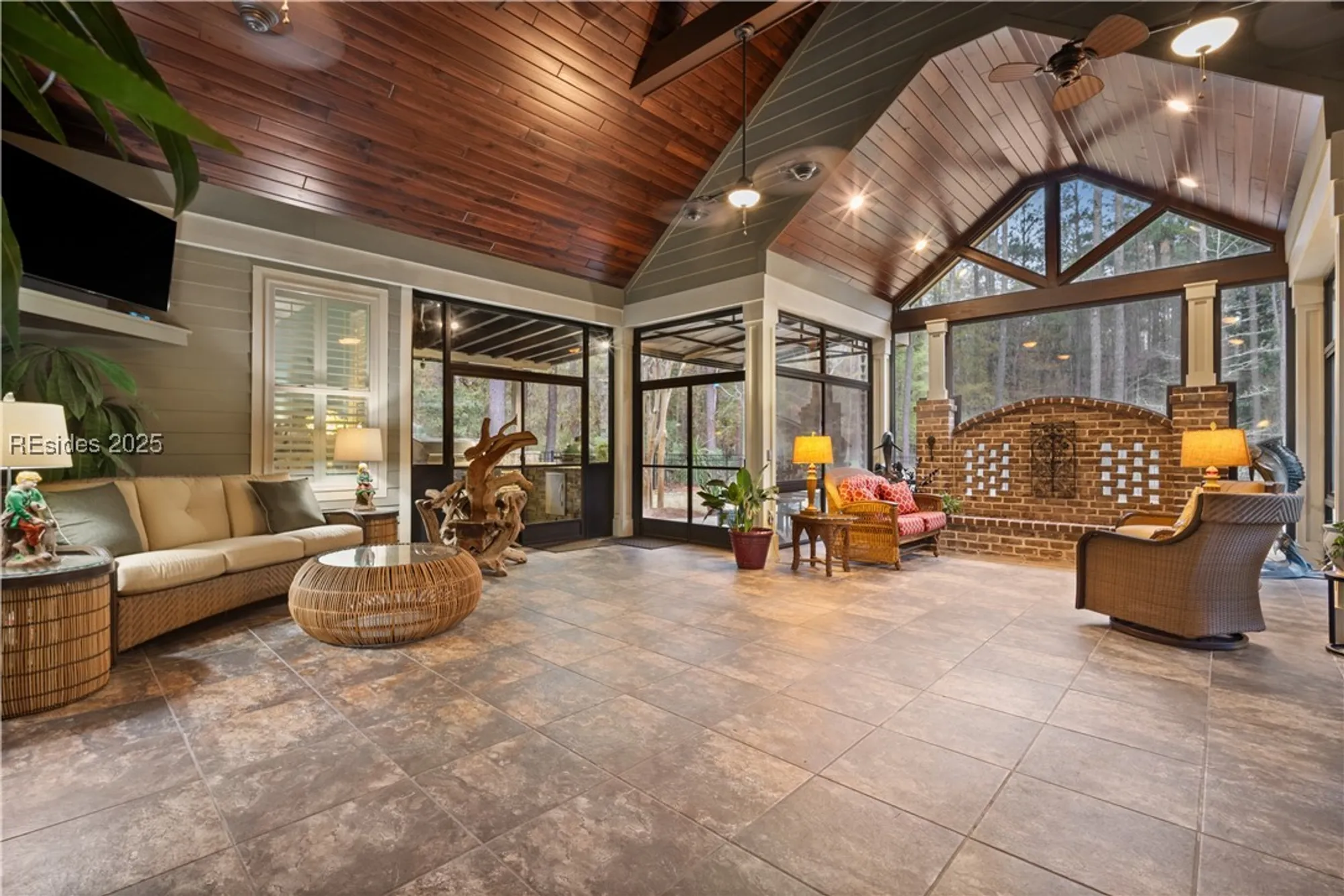 Property Slideshow image 21 of 49 | 33 little pine ct, Bluffton, SC, 29910