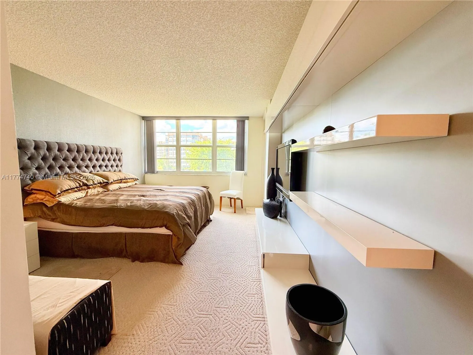 Property Slideshow image 35 of 55 | 1300 saint charles pl apt 308, Pembroke Pines, FL, 33026