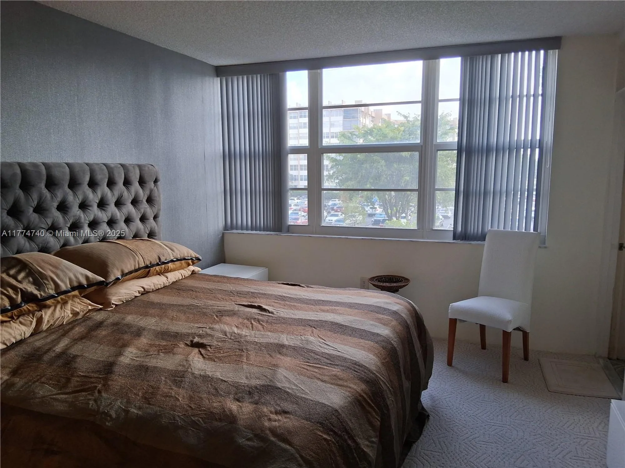 Property Slideshow image 32 of 55 | 1300 saint charles pl apt 308, Pembroke Pines, FL, 33026